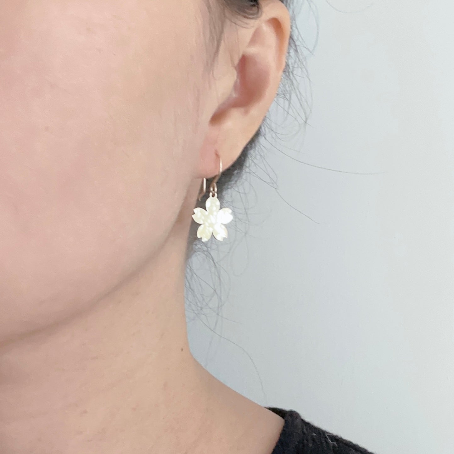 Exquisite Sakura Cherry Blossom Earrings (E637) - Elegant Floral Jewelry for Women, Perfect for Spring, Weddings & Special Occasions