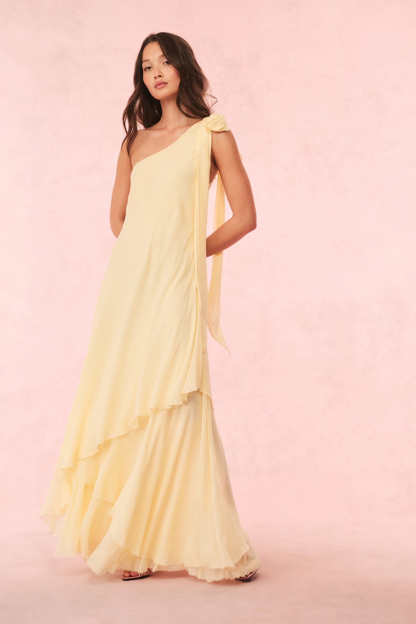 Alliara Elegant Chiffon One Shoulder Evening Gown - Perfect for Prom, Wedding, and Formal Events