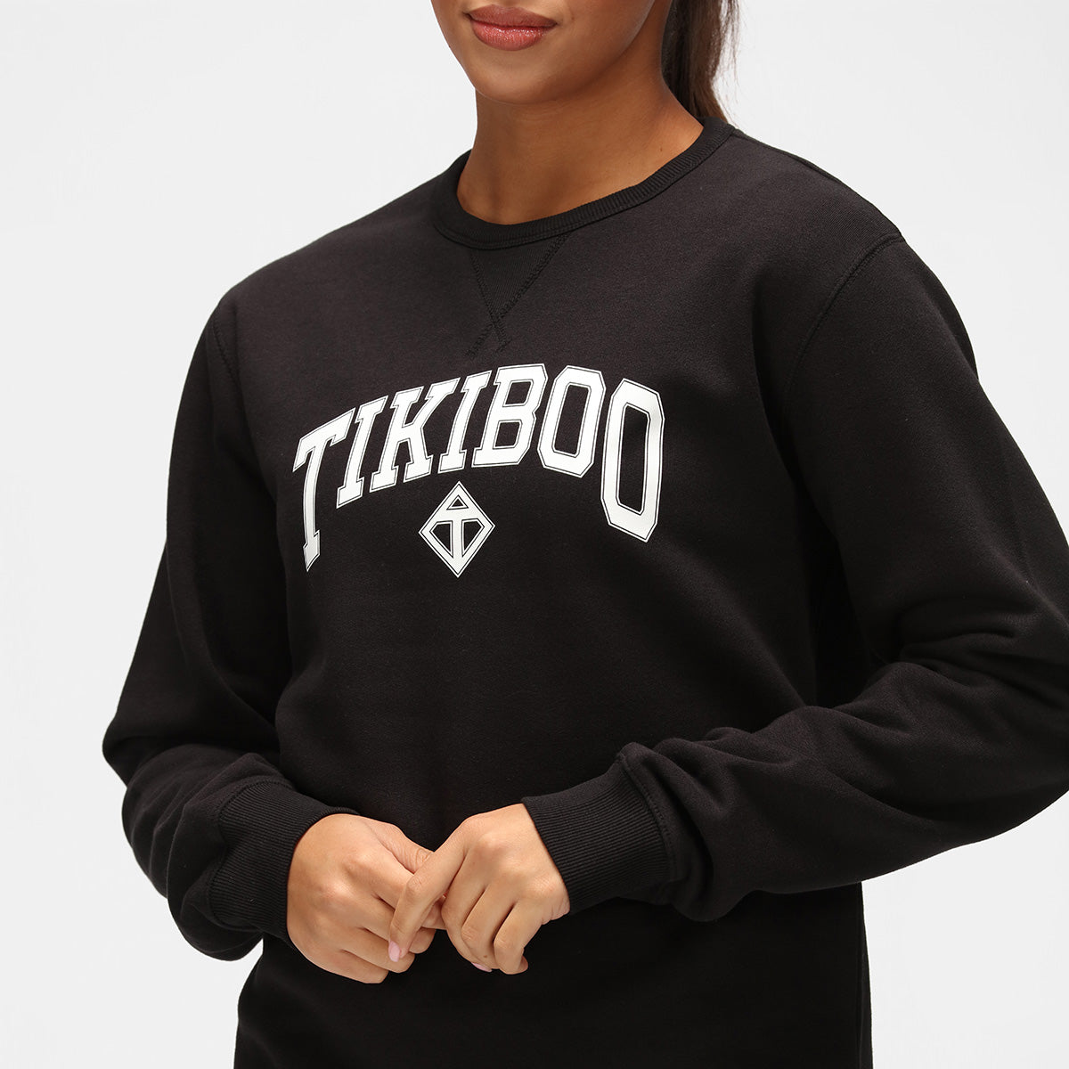 Stylish Black Athleisure Sweatshirt for Women & Men - Comfortable Cotton Blend Pullover Hoodie for Gym, Yoga, Running & Casual Wear