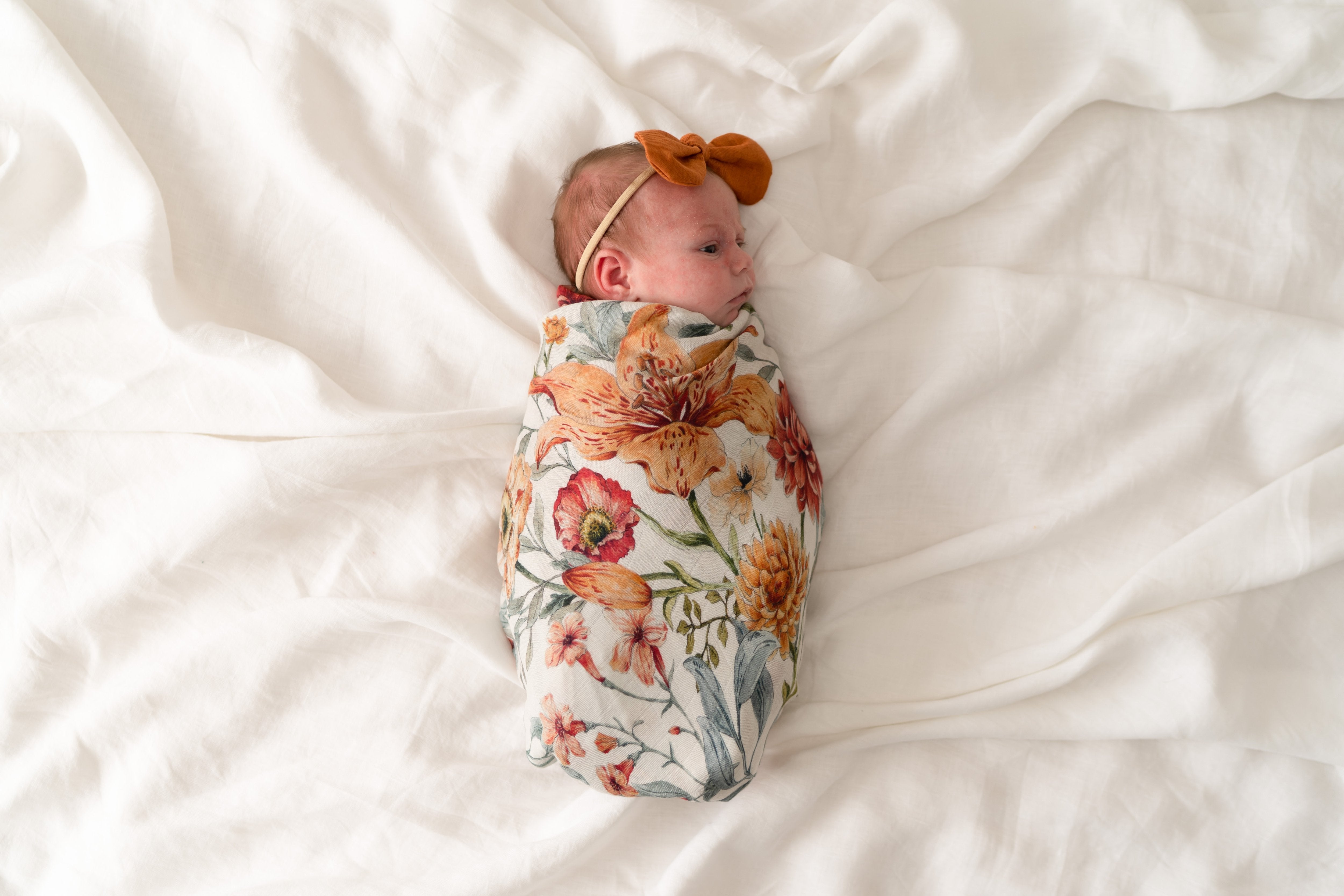 Pop Ya Tot Organic Muslin Swaddle Blanket - Soft & Breathable Baby Wrap for Newborns - Perfect for Swaddling, Nursing Cover & Stroller Blanket - Le Piccadilly Collection
