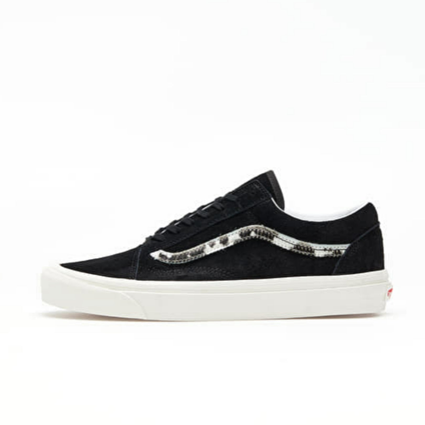 Vans Old Skool 36 DX Anaheim Factory Black & White Skate Shoes - Classic Retro Sneakers for Men & Women | Perfect for Skateboarding, Streetwear & Casual Outfits