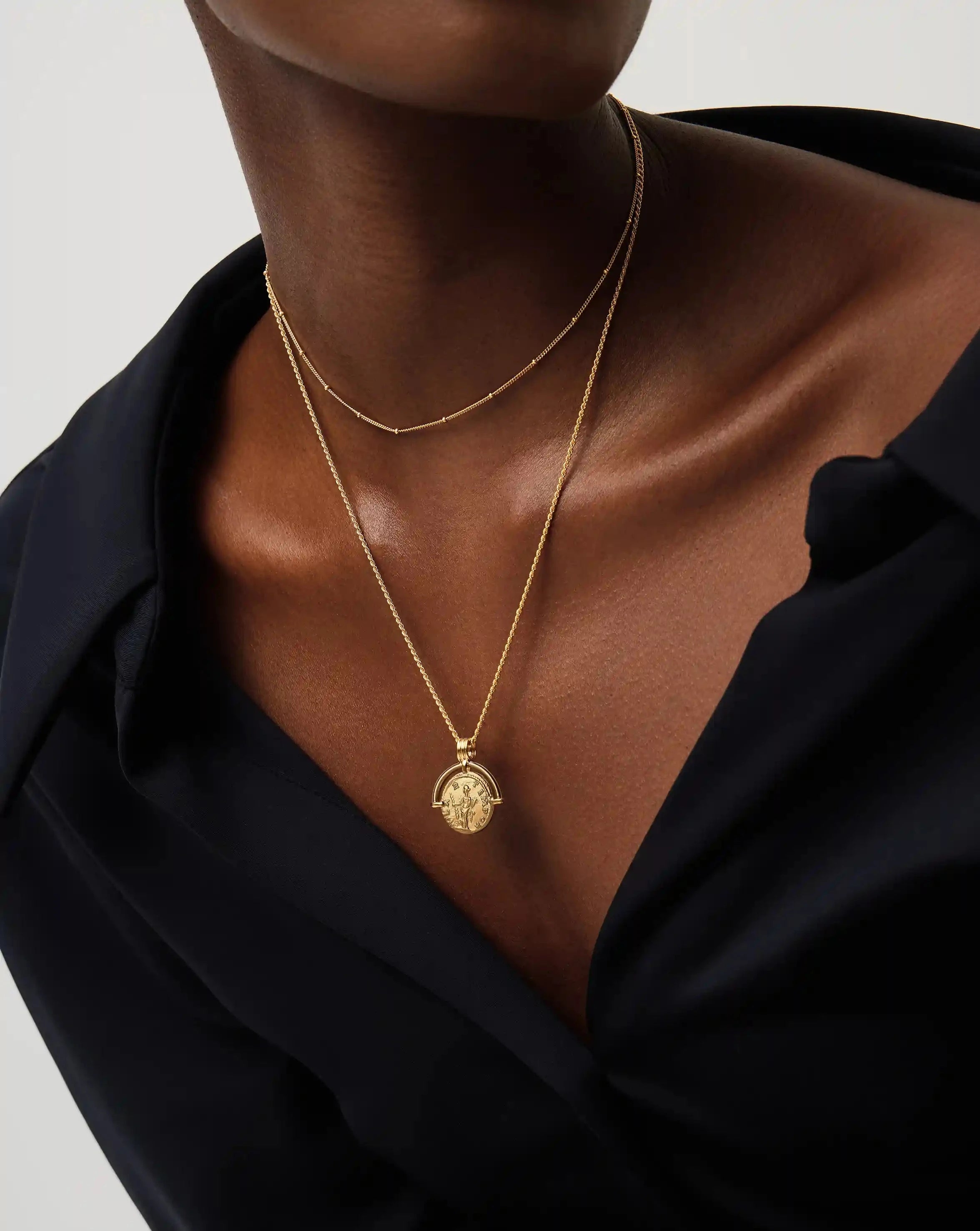 Lucy Williams Roman Arc Chain Necklace Set - 18k Gold Vermeil Layered Necklace for Women | Elegant Jewelry Gift for Birthday, Anniversary & Valentine's Day | Perfect for Date Night, Office Wear & Special Occasions
