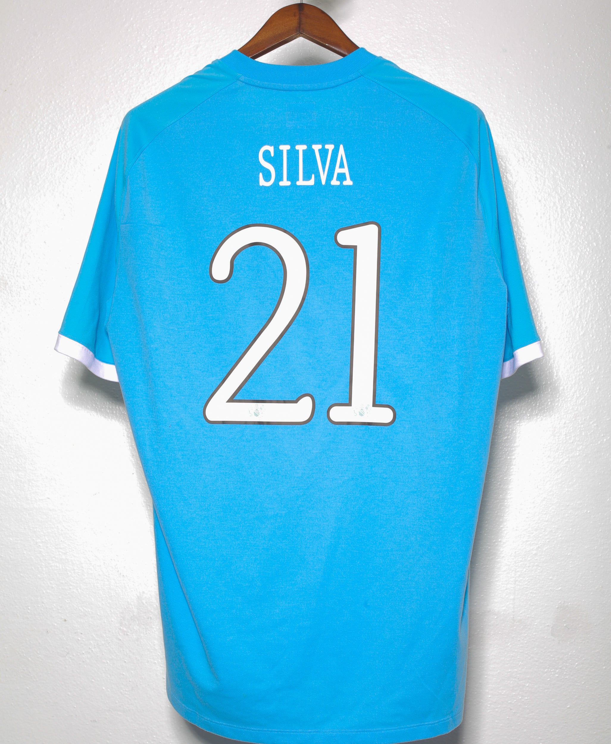 2010-2011 Manchester City #21 David Silva Jersey - XXL Size - Authentic Soccer Shirt for Fans & Collectors - Perfect for Matchdays, Gifts & Memorabilia