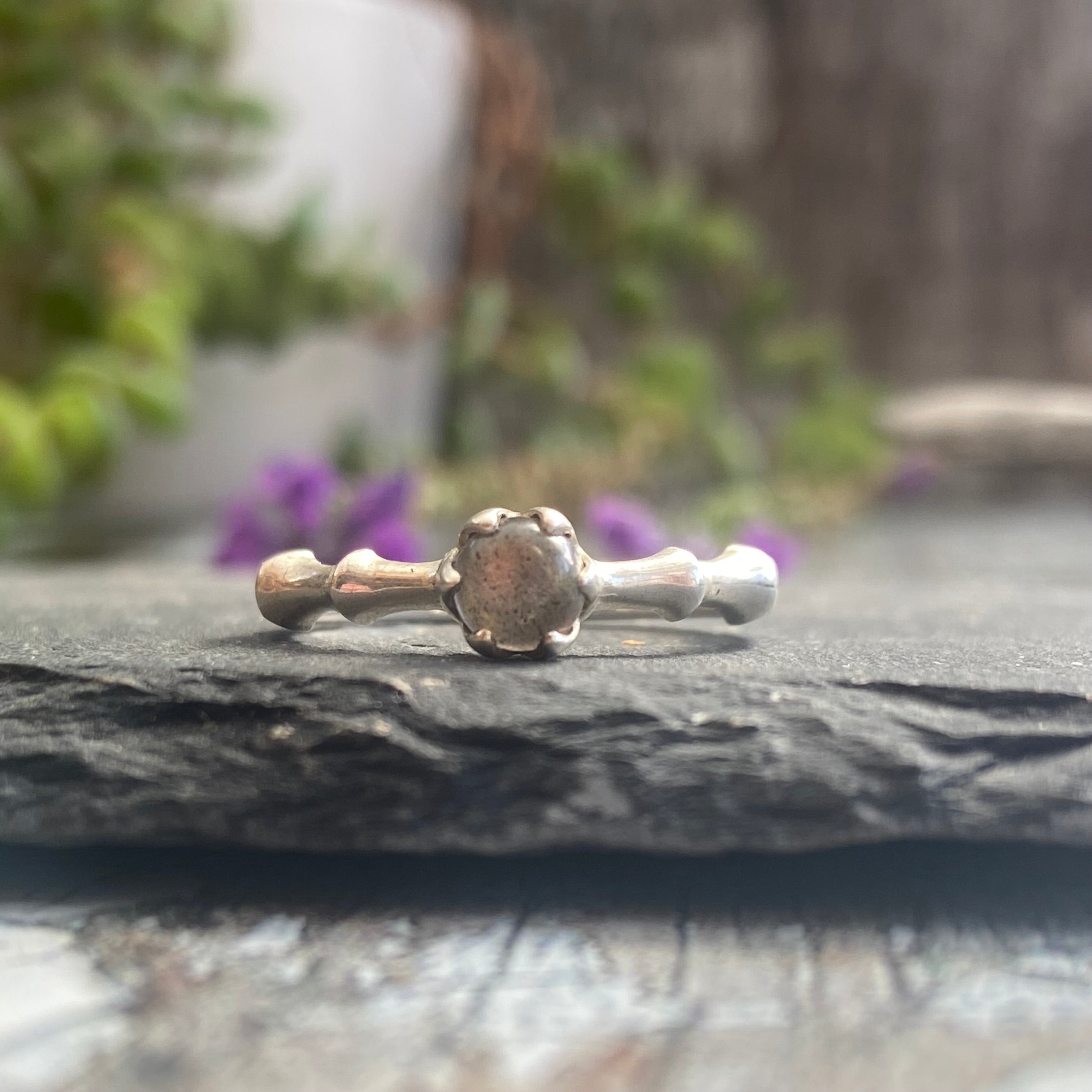 Labradorite Talon Ring - Unique Sterling Silver Claw Jewelry for Women | Perfect for Boho, Gothic & Witchy Fashion