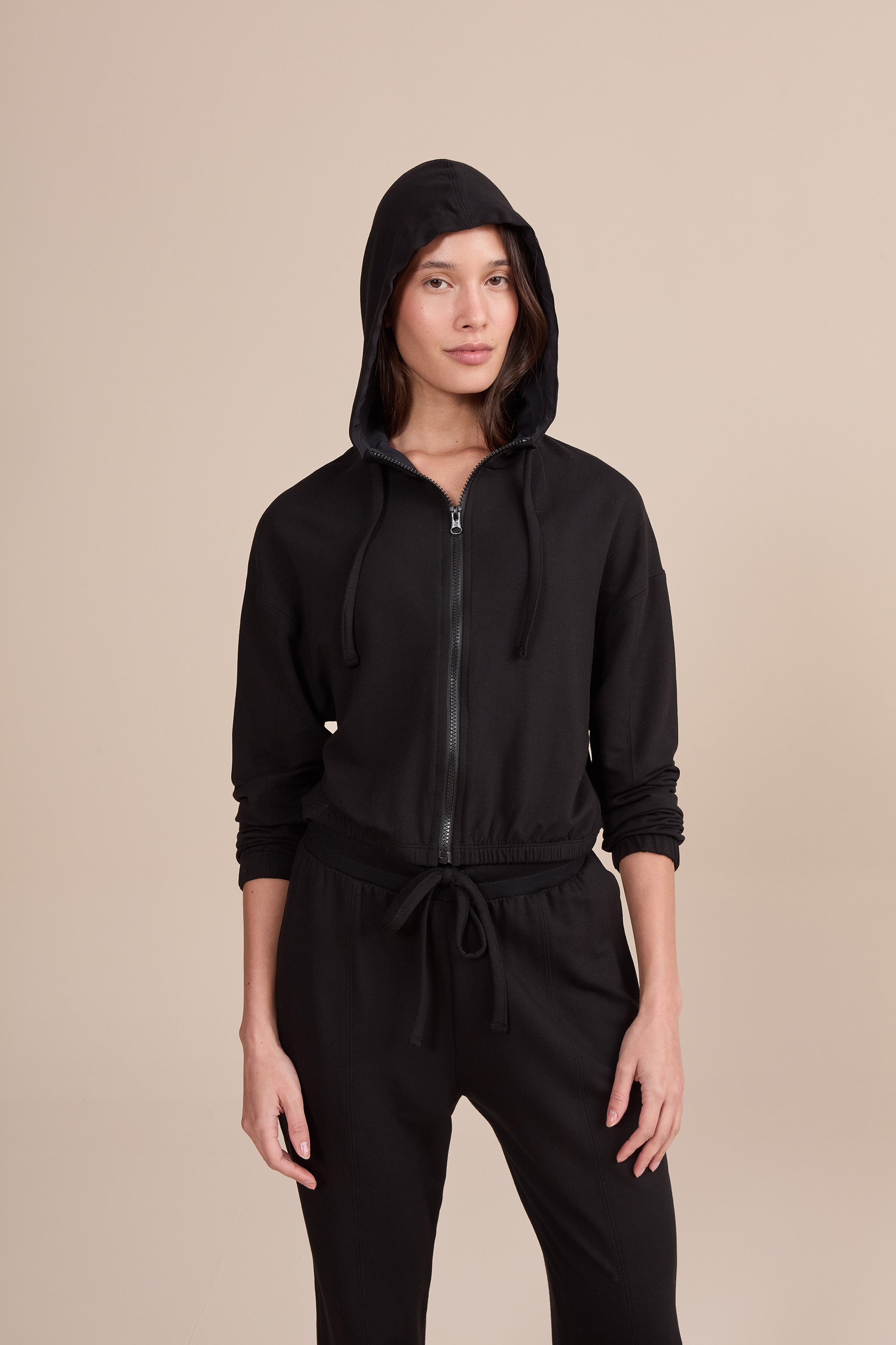 Stylish Urban Fleece Jacket for Men & Women - Lightweight Warm Winter Coat - Perfect for Outdoor Activities, Travel & Casual Wear