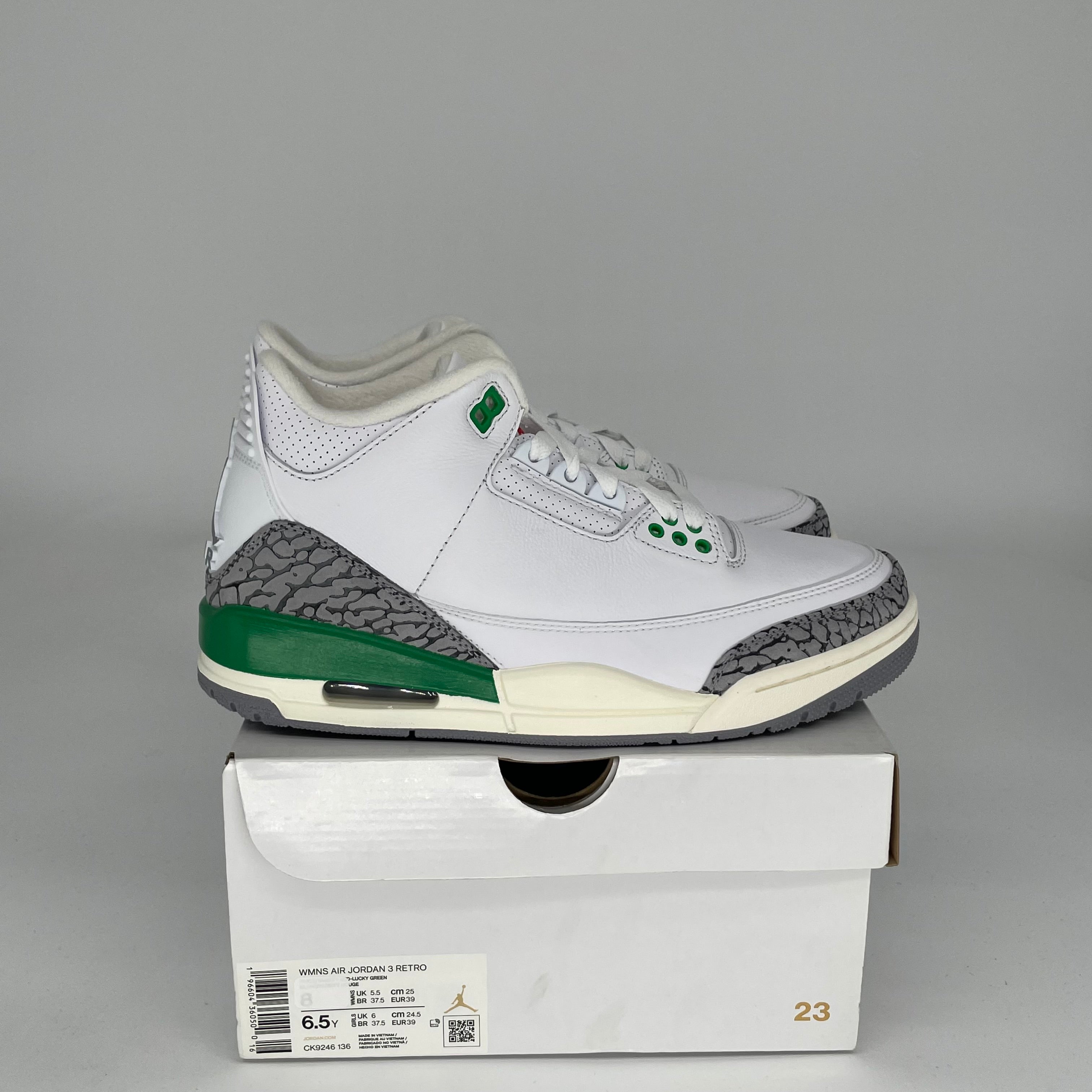 AIR JORDAN 3 LUCKY GREEN Women's Basketball Shoes Size 6.5/8W - Style CK9246-136 | Perfect for Streetwear, Sneaker Collecting & Casual Fashion