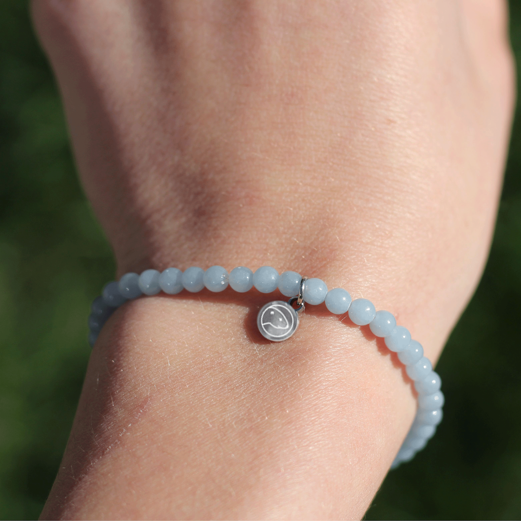 Celestite Healing Crystal Bracelet for Women - Natural Stone Beaded Wristband for Stress Relief & Positive Energy - Perfect for Meditation, Yoga & Spiritual Balance