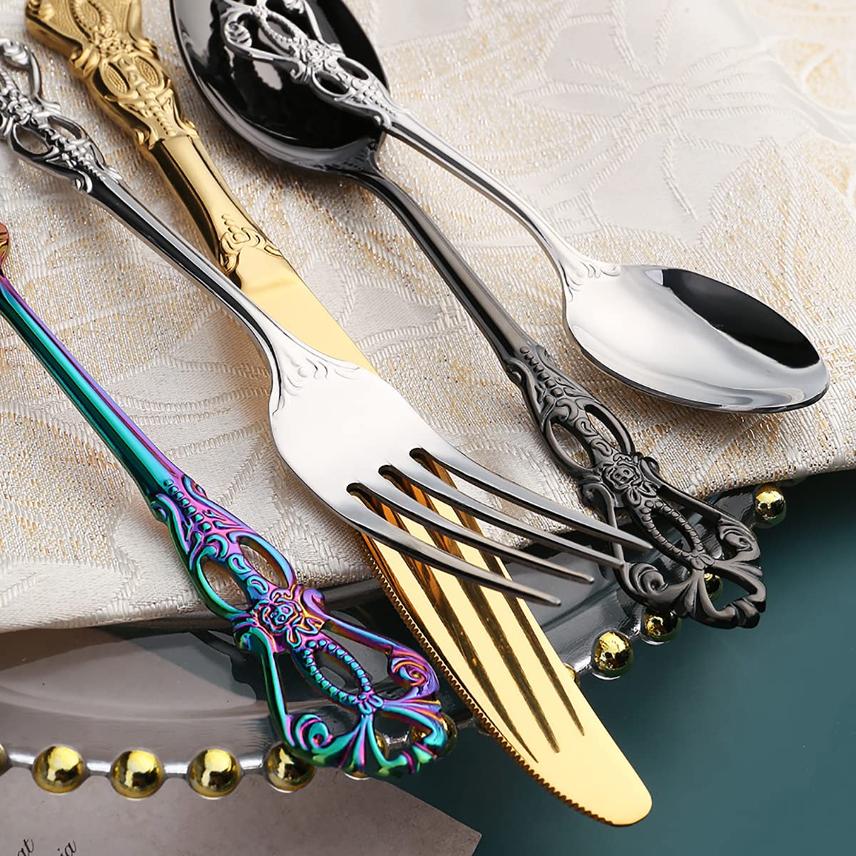 IKXO 24-Piece Stainless Steel Silverware Set for 4 - Mirror Polished Flatware Cutlery Set with Steak Knives, Forks & Spoons - Dishwasher Safe Utensils for Dining, Parties & Home Decor - Camouflage Design
