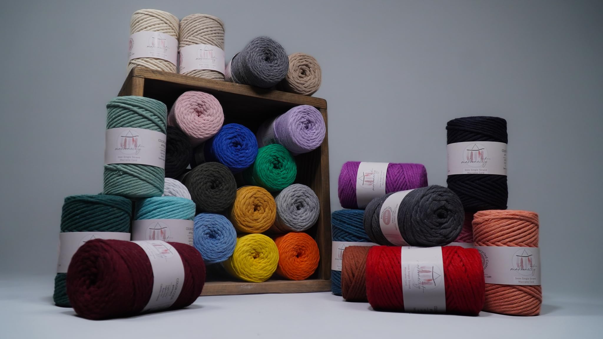 Makromecity 3mm Single Strand Macrame Cord - 100 Yards (300 Feet) Forest Green Twisted Cotton Rope for Wall Hangings, Plant Hangers & DIY Crafts | Eco-Friendly Recycled Cotton | Perfect for Boho Home Decor & Macrame Art Projects