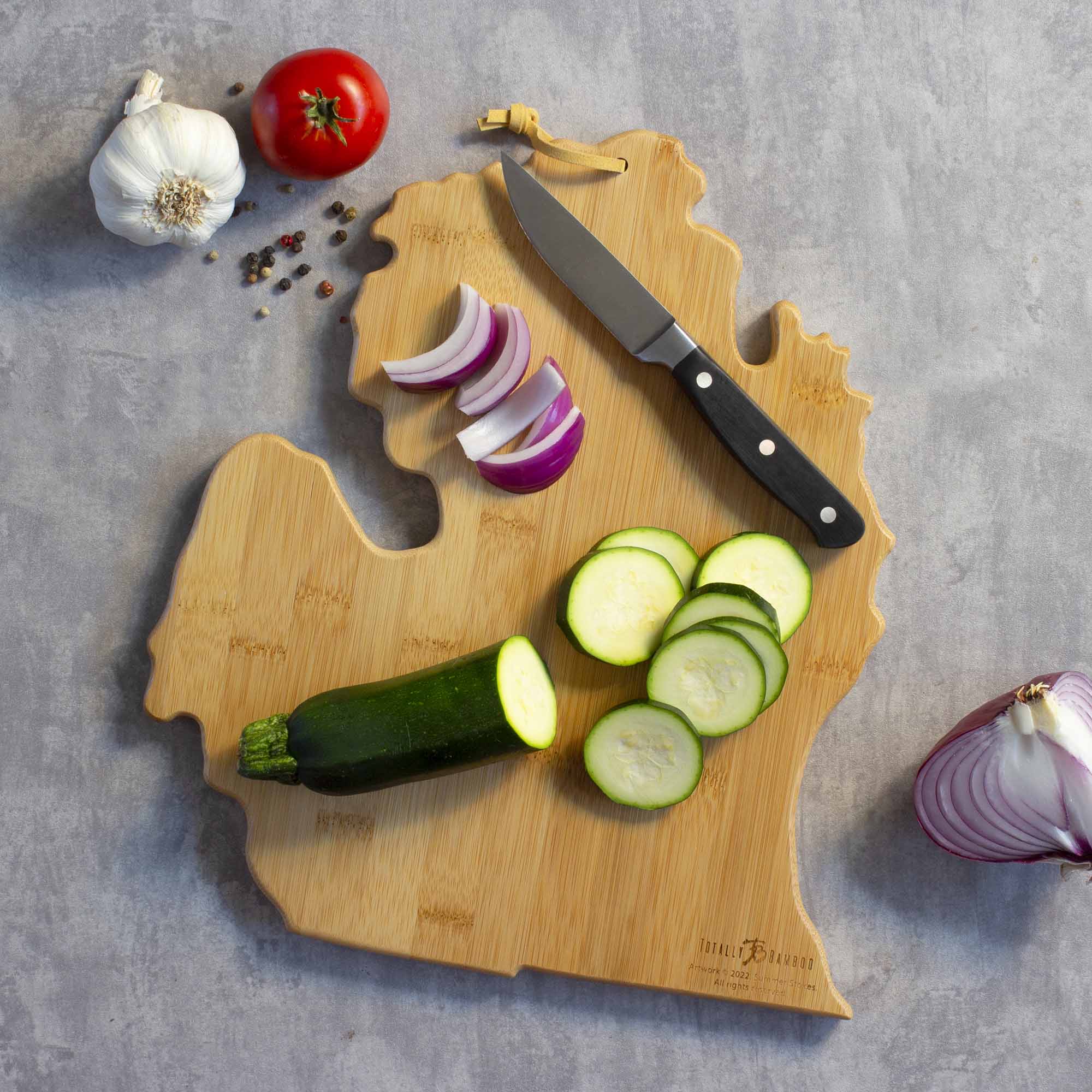 Michigan Mitten Shaped Wooden Cutting Board - Handcrafted Kitchen Decor with Summer Stokes Artwork - Perfect for Home Cooking, Gift Giving & Michigan-Themed Decor
