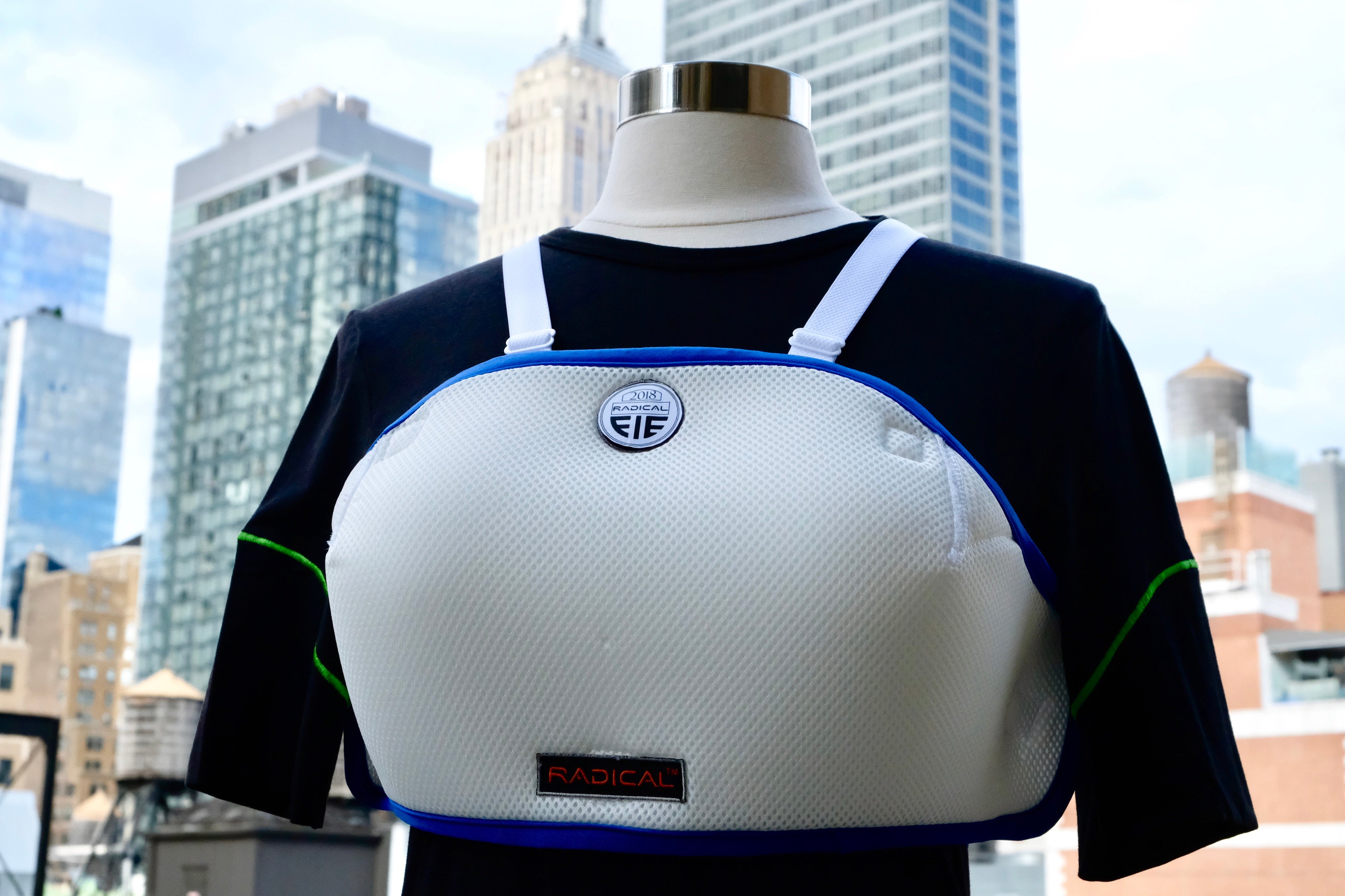 FIE Approved AEROLITE Soft Foil Shell Pad - Lightweight Fencing Chest Protector for Competition & Training - Perfect for Foil Fencers in Tournaments and Practice Sessions