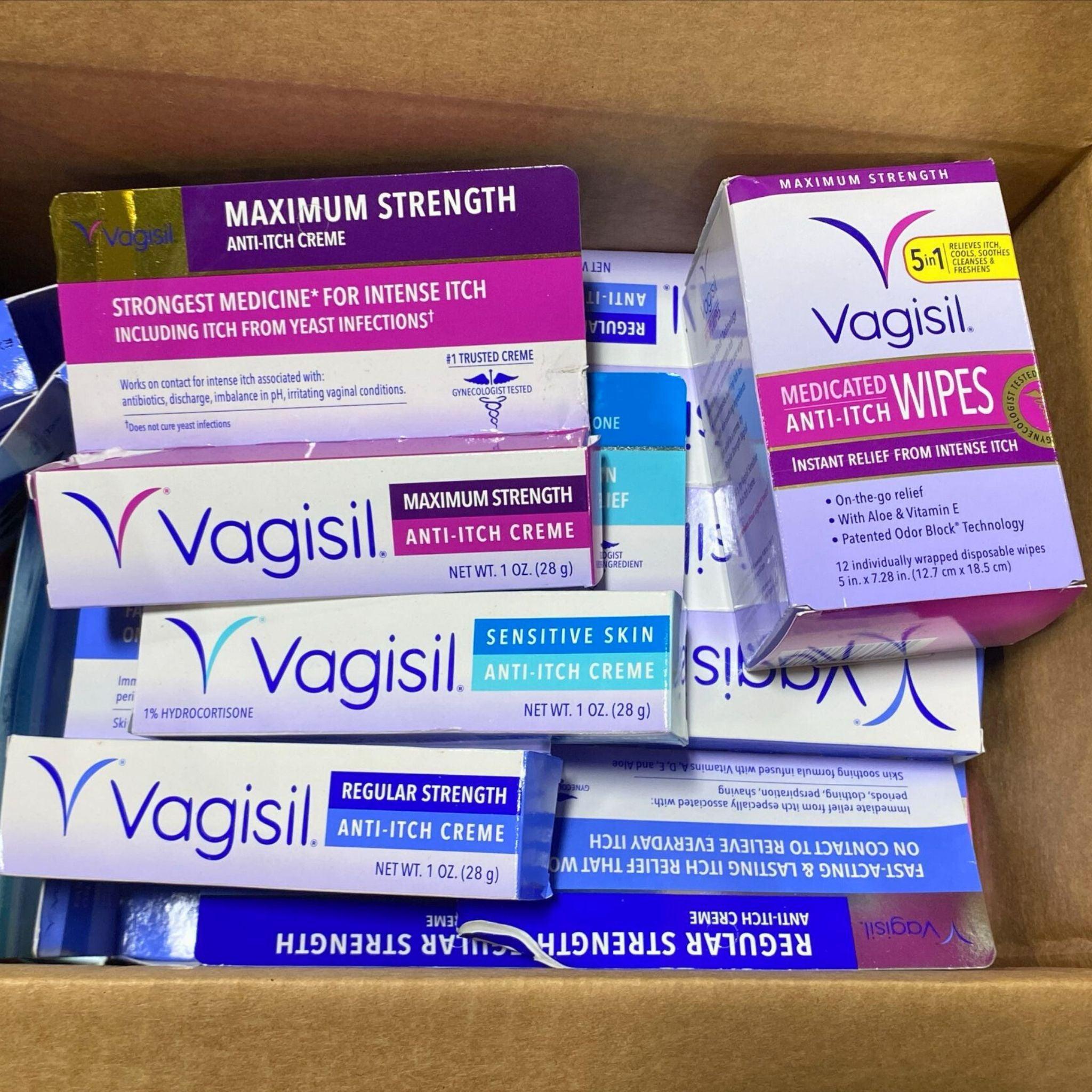 Vagisil Anti-Itch Cream & Anti-Itch Wipes (27 Count) - Fast Relief for Feminine Itch & Irritation - Soothing Intimate Care for Women - Perfect for Travel & Daily Comfort