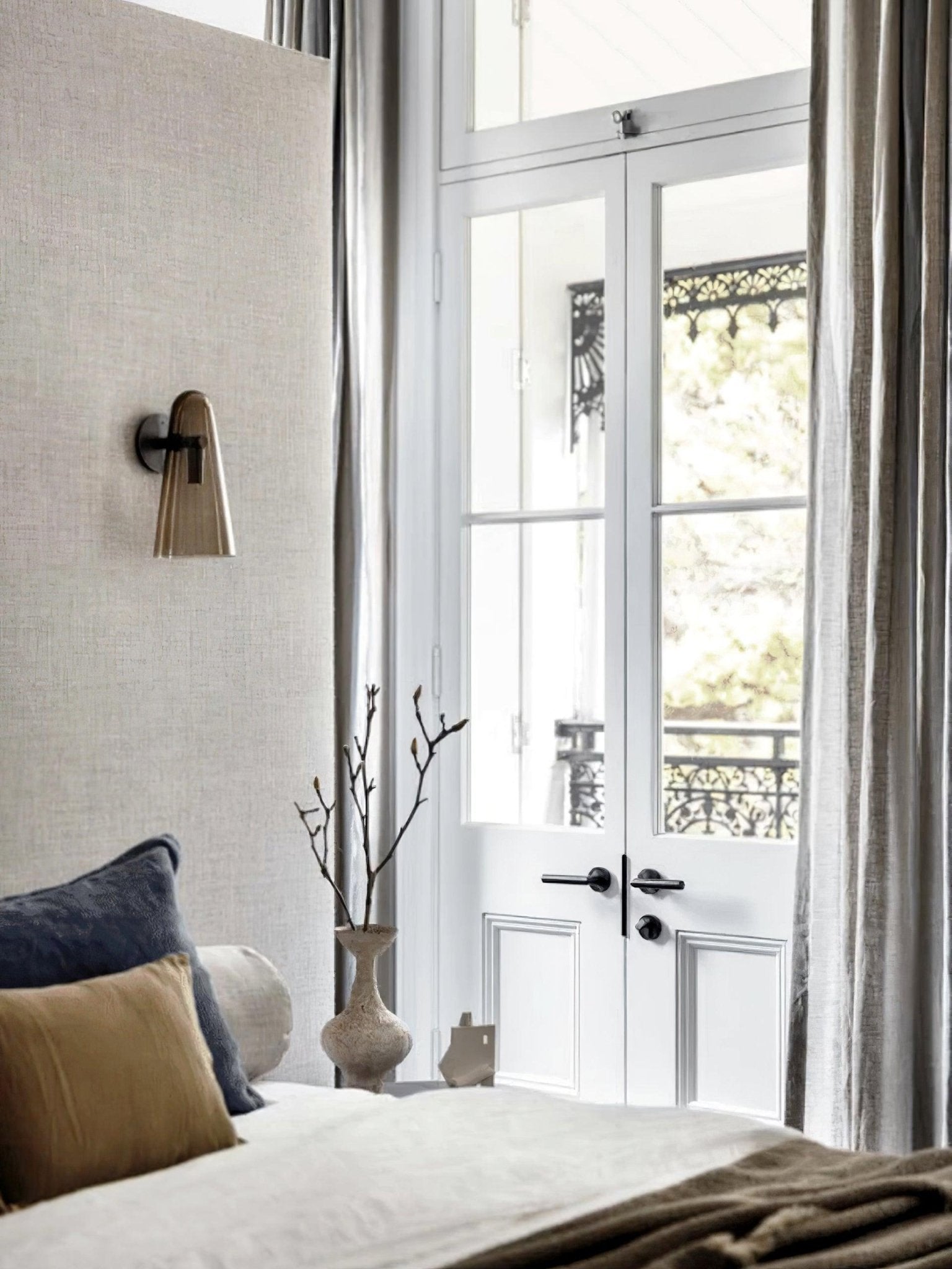 Modern Conical Glass Wall Lamp - Sleek & Stylish LED Sconce Lighting for Bedroom, Living Room, Hallway - Perfect for Ambient & Accent Lighting