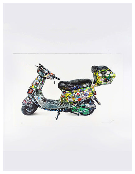 Space Invader Scooter - Electric Kick Scooter for Adults & Teens - Portable & Foldable for Commuting, Urban Travel & Outdoor Fun