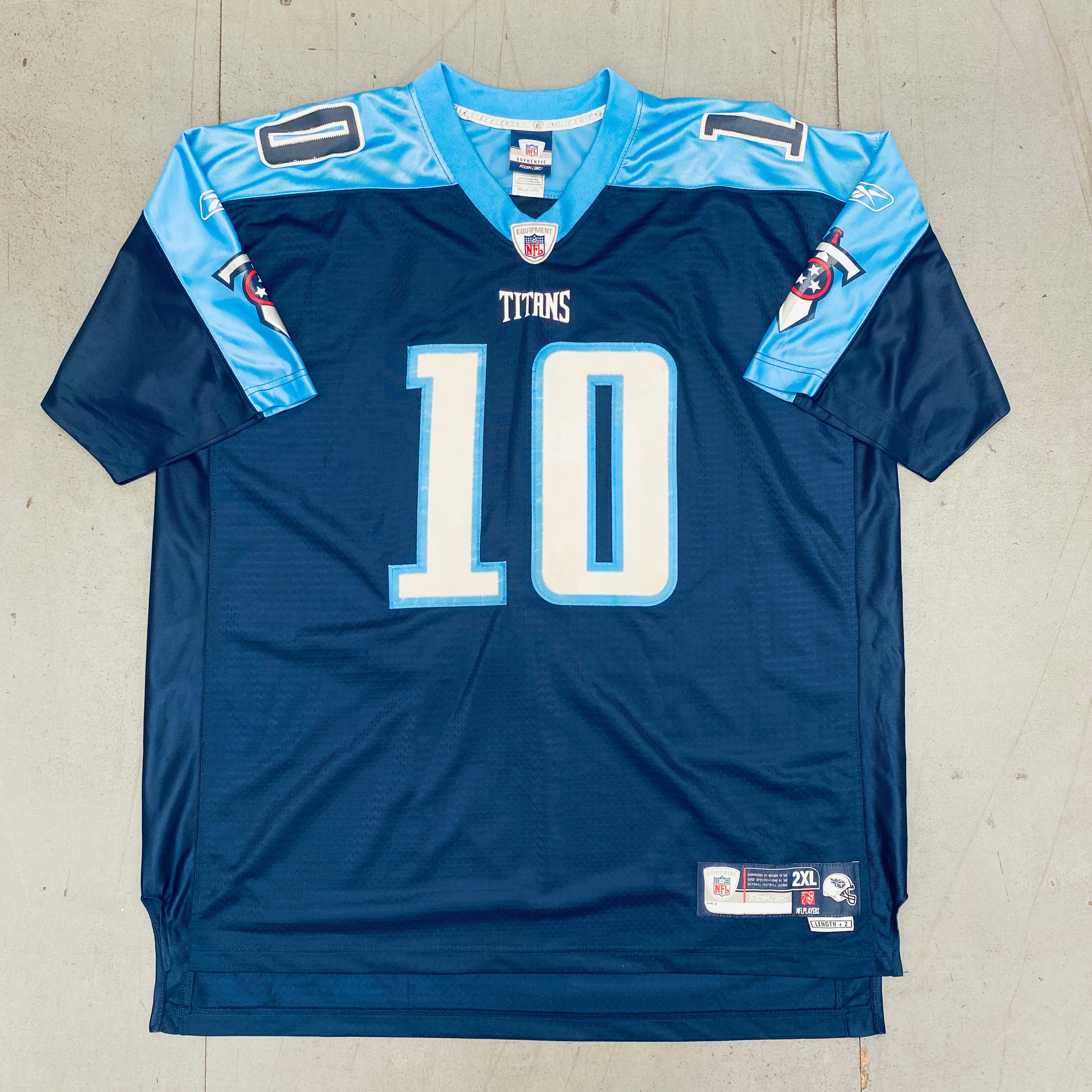Vince Young Tennessee Titans 2007/08 Stitched NFL Jersey XXL - Authentic Football Fan Gear for Game Day & Sports Collectibles