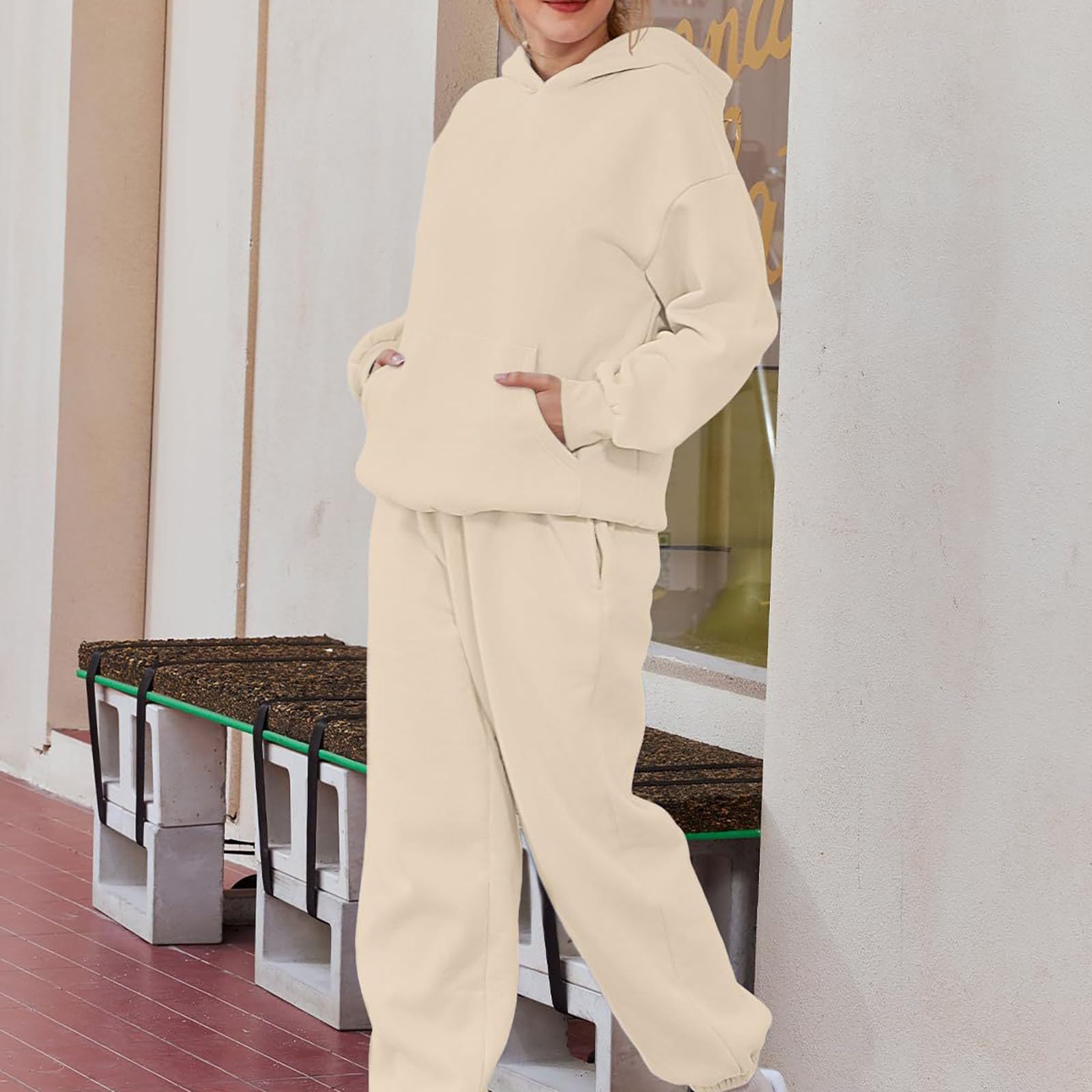 Women's 2-Piece Sweatsuit Set - Casual Lounge Wear & Jogger Outfit for Comfort & Style | Perfect for Home, Gym, and Running Errands