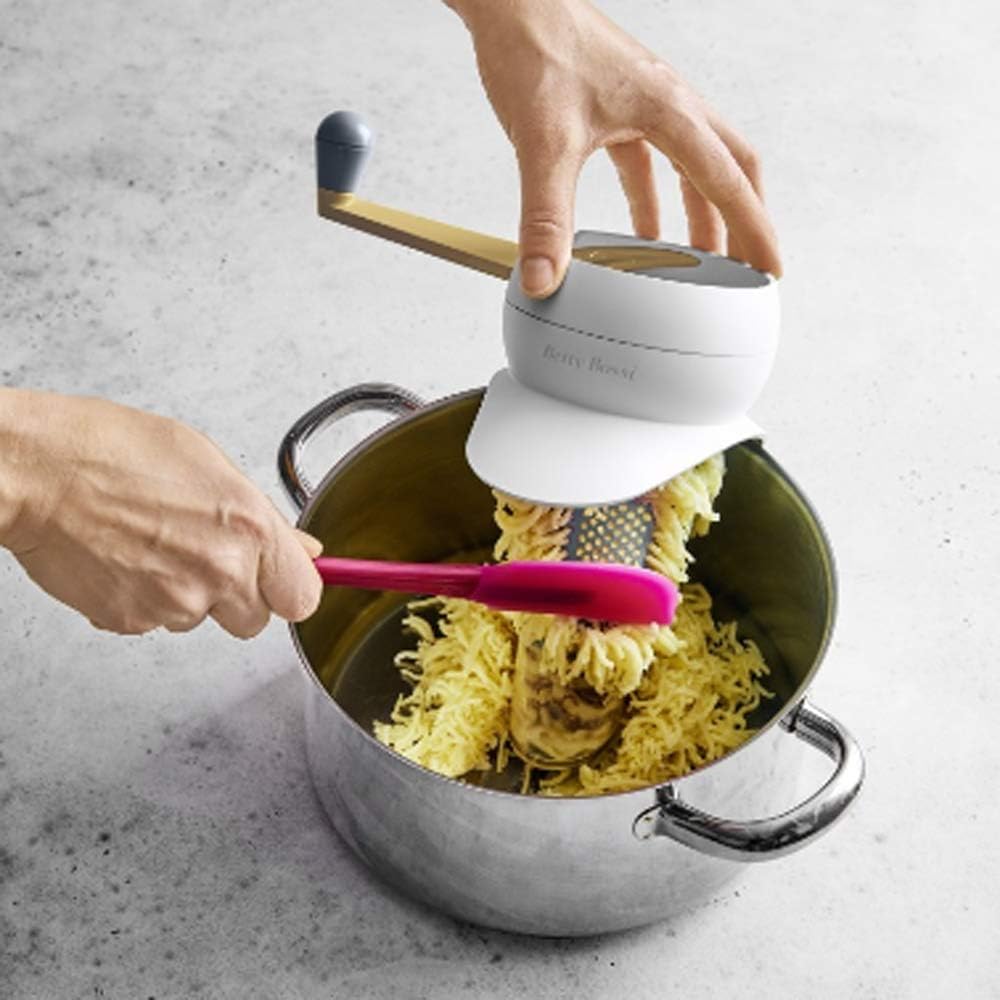 Betty Bossi Premium Potato Ricer - Stainless Steel Kitchen Tool for Perfect Mashed Potatoes | Ideal for Home Cooking, Restaurants & Meal Prep