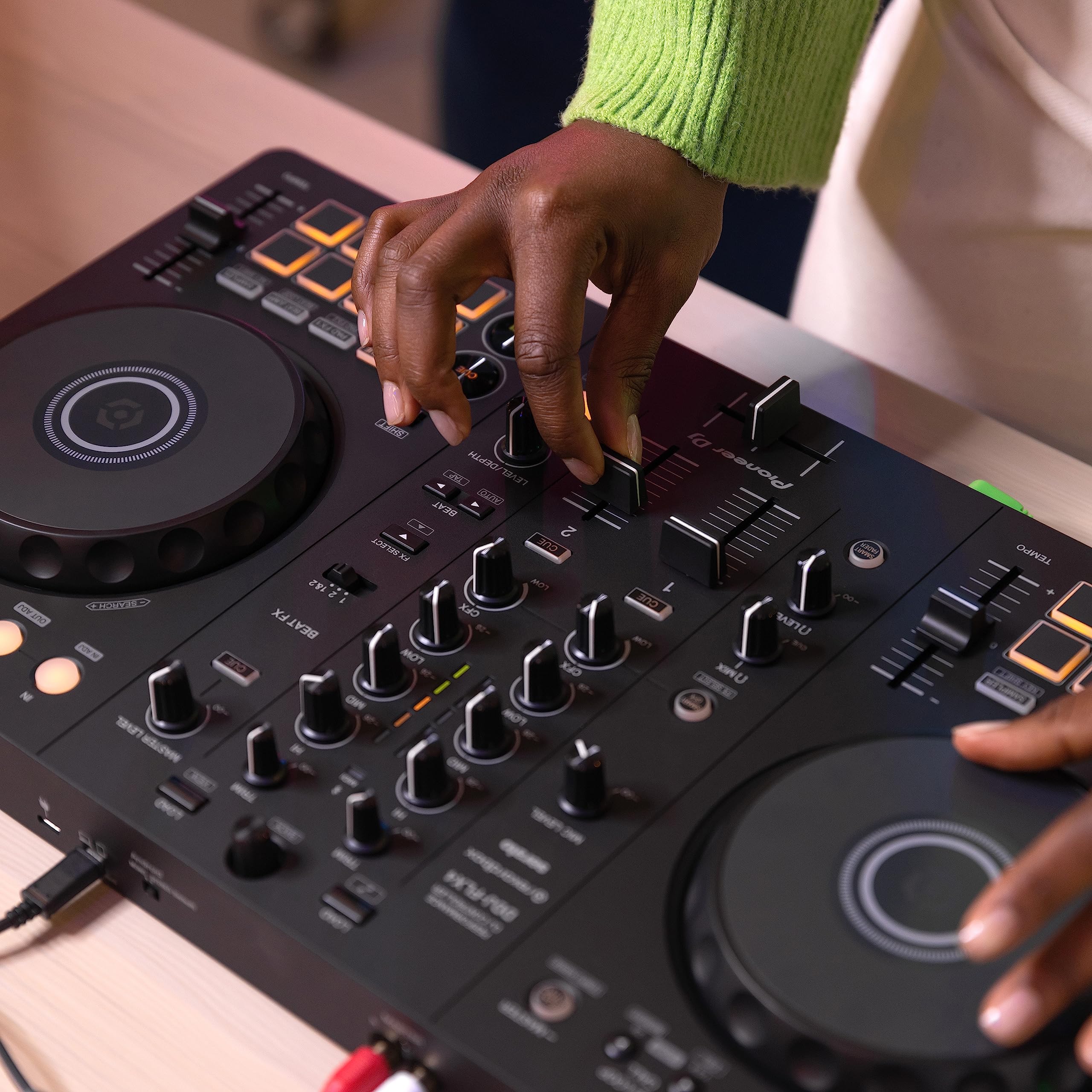 Pioneer DJ DDJ-FLX4 2-Deck Professional DJ Controller - Compatible with rekordbox & Serato DJ Software (Graphite) - Perfect for Home Studios, Clubs & Live Performances