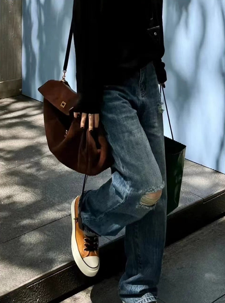 Stylish Convertible Leather Tote Bag for Women - Crossbody & Shoulder Bag - Perfect for Work, Travel & Everyday Use