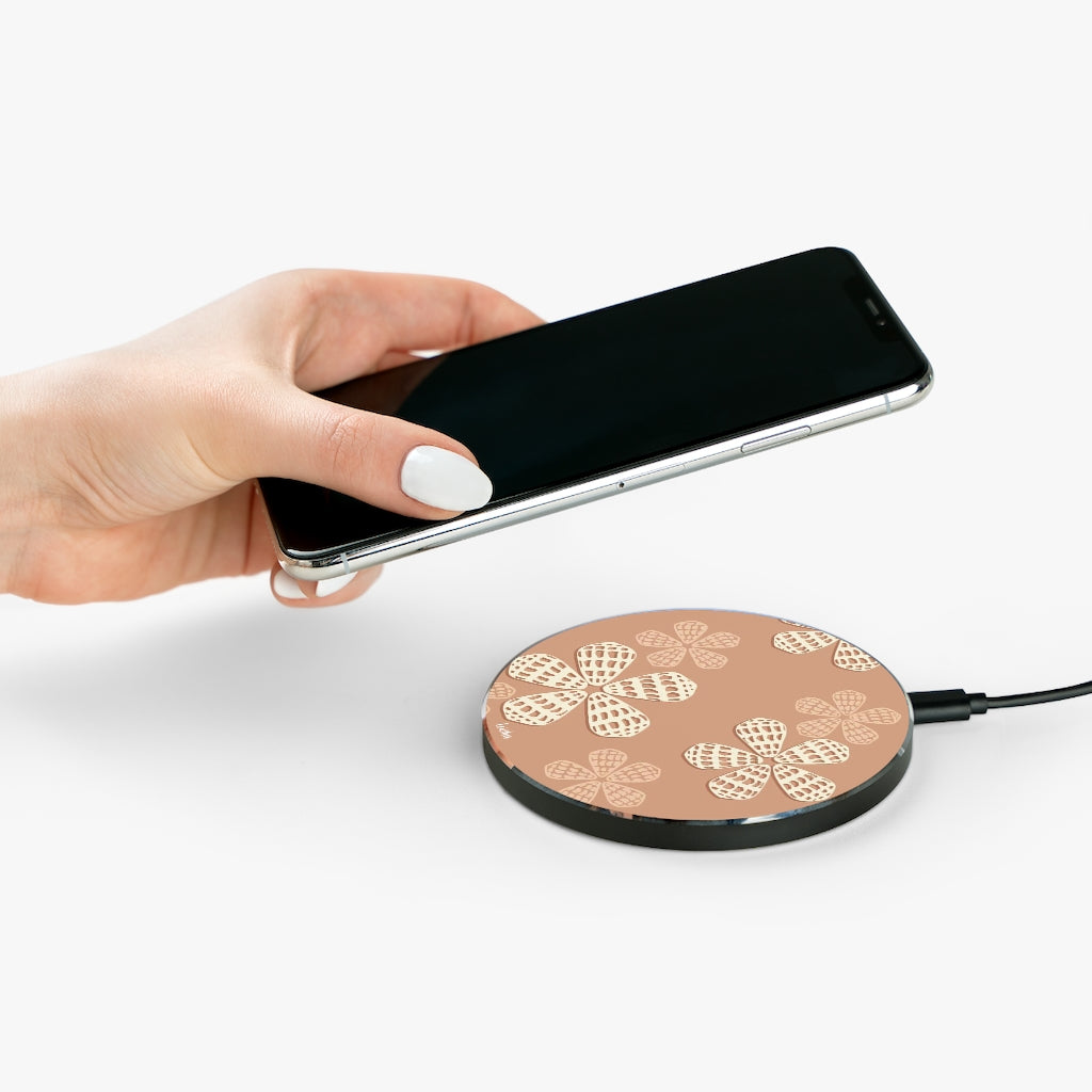 Hebrew Shell Fast Wireless Charger - Qi-Certified 10W/7.5W/5W Charging Pad for iPhone 15/14/13/12, Samsung Galaxy S23/S22/S21 - Perfect for Home, Office & Car Use