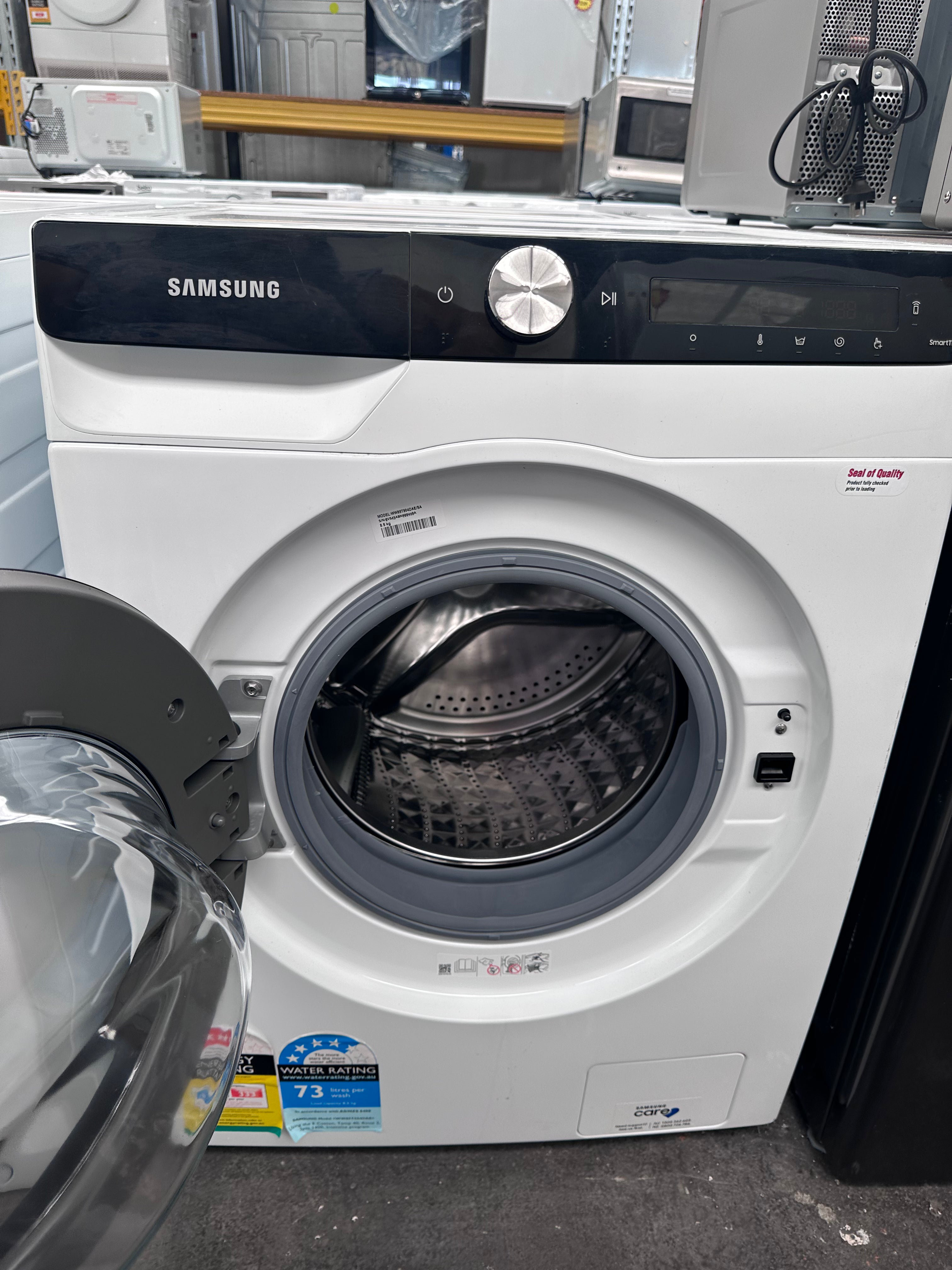 Refurbished Samsung 8.5kg Front Load Washing Machine with BubbleWash Technology - Perfect for Apartments, Small Homes & Laundry Rooms (Energy Efficient)
