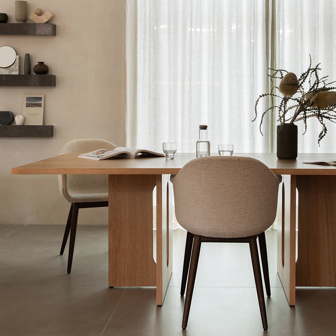 Stylish Androgyne Rectangular Dining Table - Modern & Durable for Home, Kitchen, or Restaurant Use