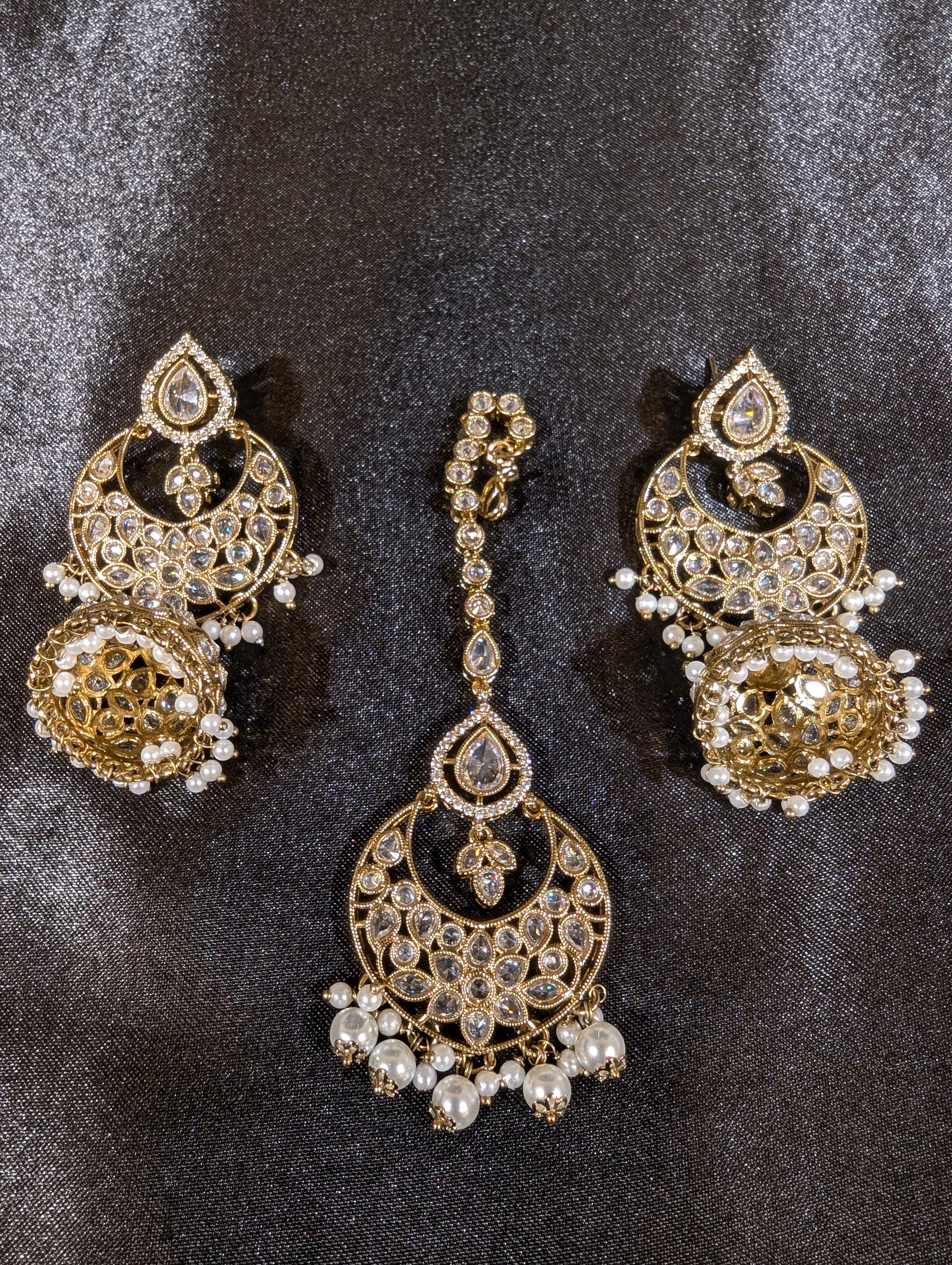 Bhavya Polki Semi Bridal Jewelry Set - Exquisite Indian Kundan Necklace & Earrings for Weddings, Parties & Festive Occasions