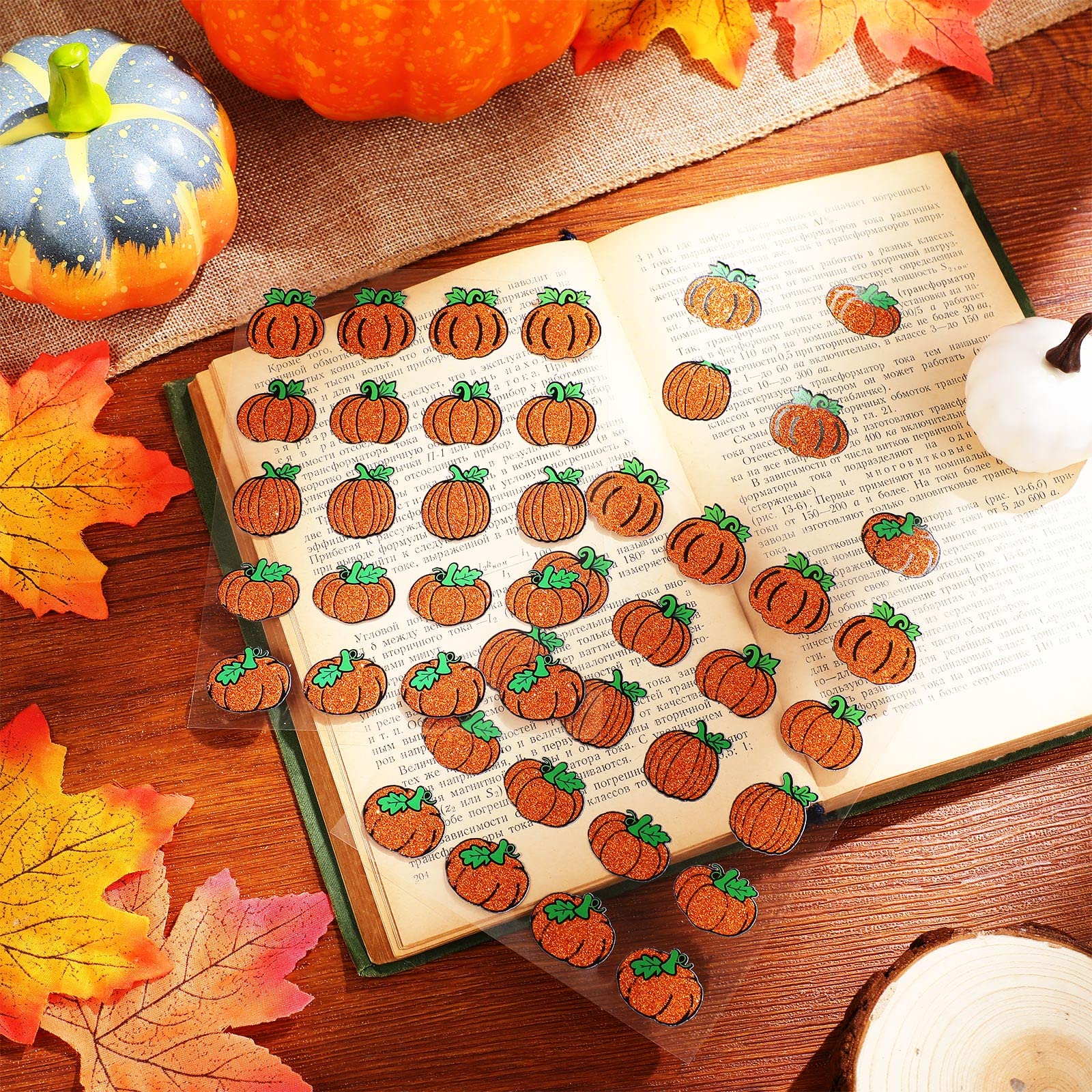 400 Pcs Glitter Pumpkin Stickers - Fall Thanksgiving Autumn Decals for Scrapbooking, Kids Room Decor, Bulletin Board, DIY Crafts | Perfect for Halloween Party, Classroom Decorations, Seasonal Home Decor