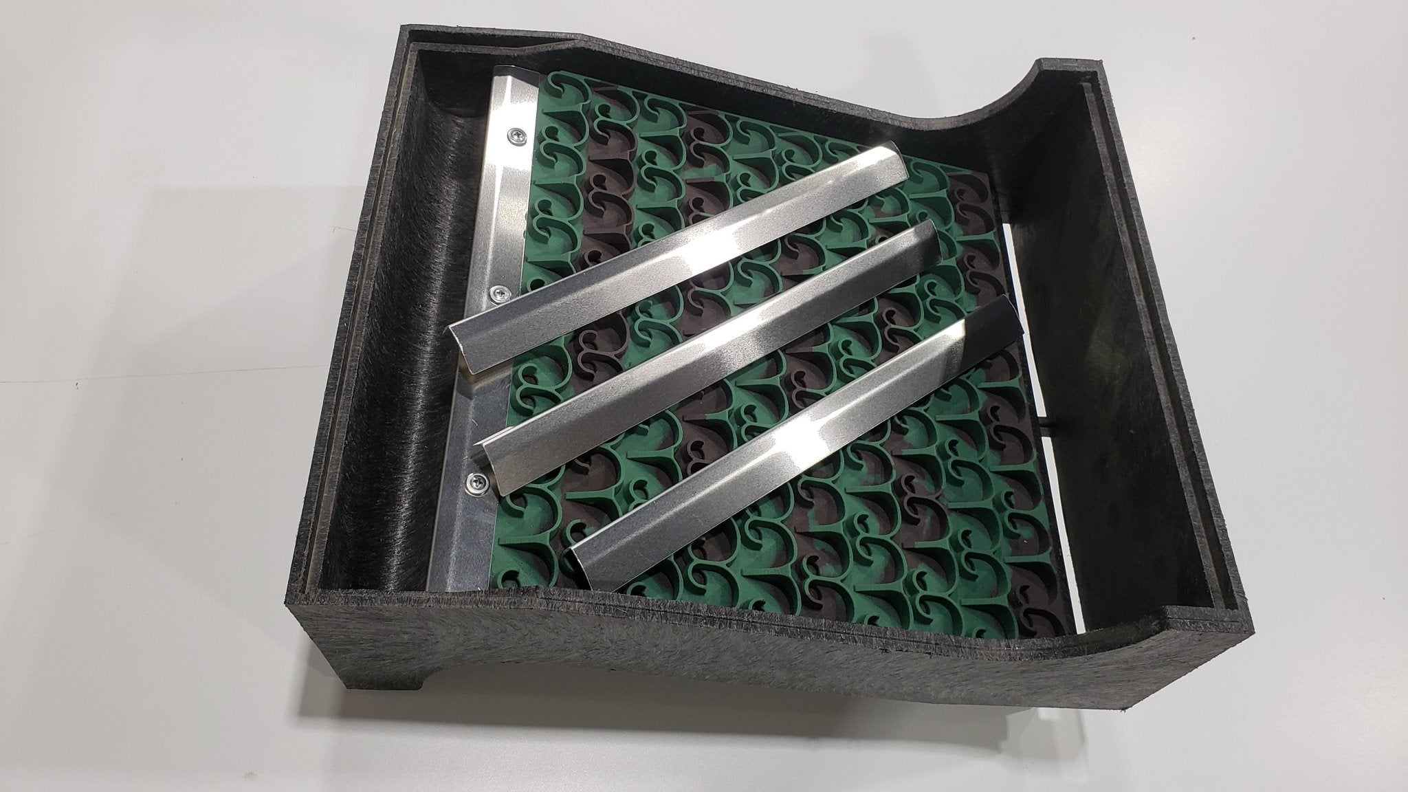 Gold Cube Dream Mat Clamps - Premium Gold Panning Accessories for Sluice Box & Mining Equipment | Perfect for Prospecting & Gold Recovery Adventures