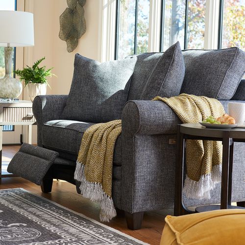 La-Z-Boy Colby Duo® Power Reclining Sofa - 2-Piece Sectional with Power Recline & Lumbar Support - Perfect for Living Room, Home Theater & Family Gatherings