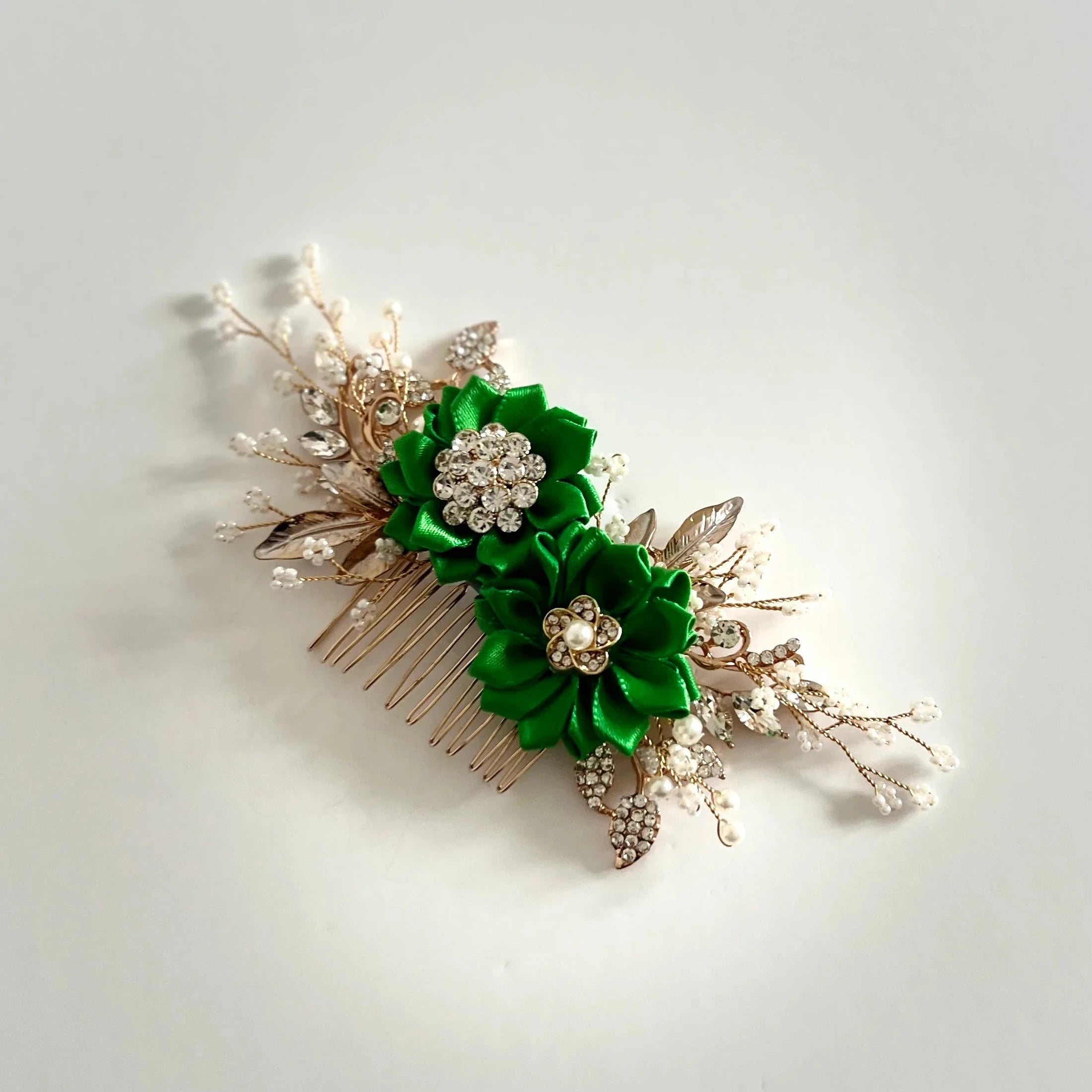 Floral Bridal Hair Comb - Elegant Wedding Hair Accessory with Flowers in Various Colors (TT329) | Perfect for Brides, Bridesmaids & Special Occasions