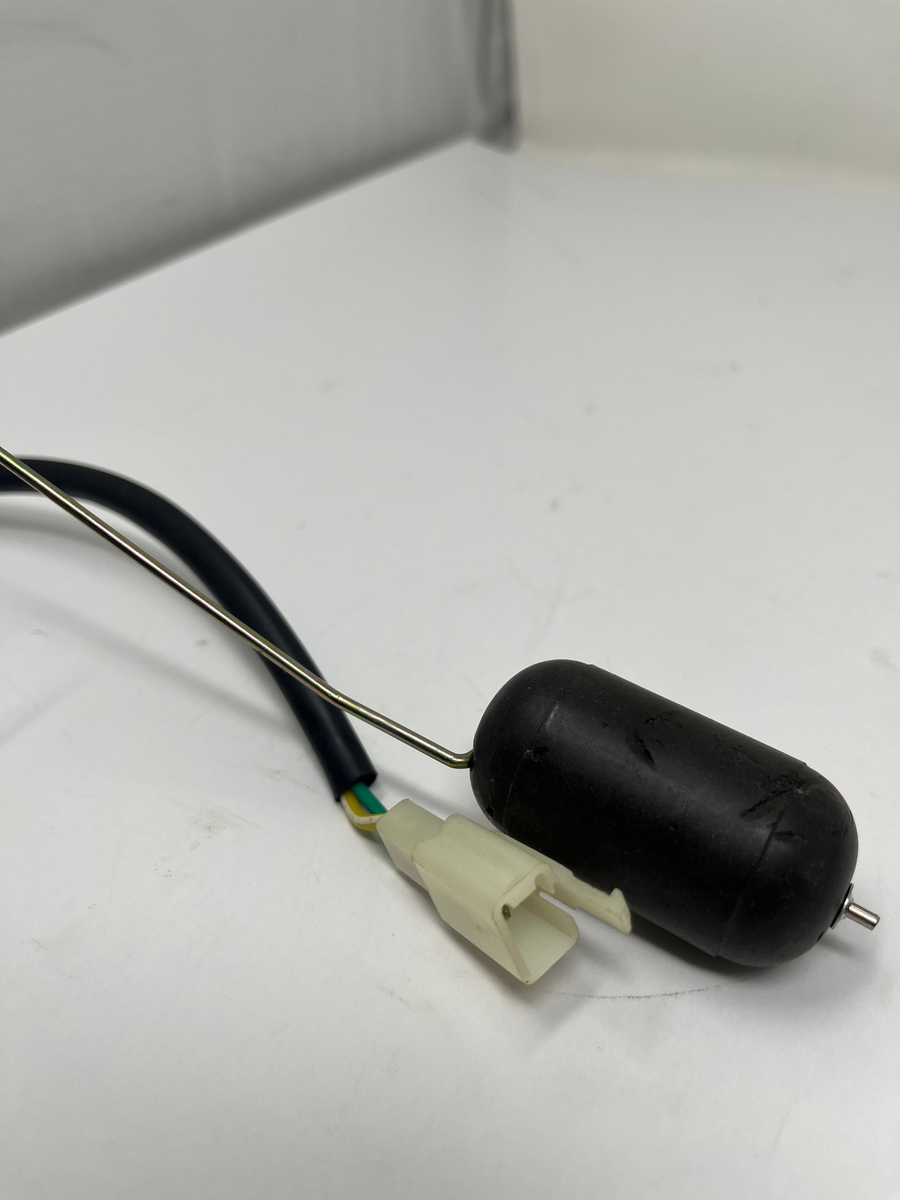 X22R 250cc Fuel Sending Unit (10040069) - Compatible with Motorcycles & ATVs - Perfect for Fuel Level Monitoring & Replacement