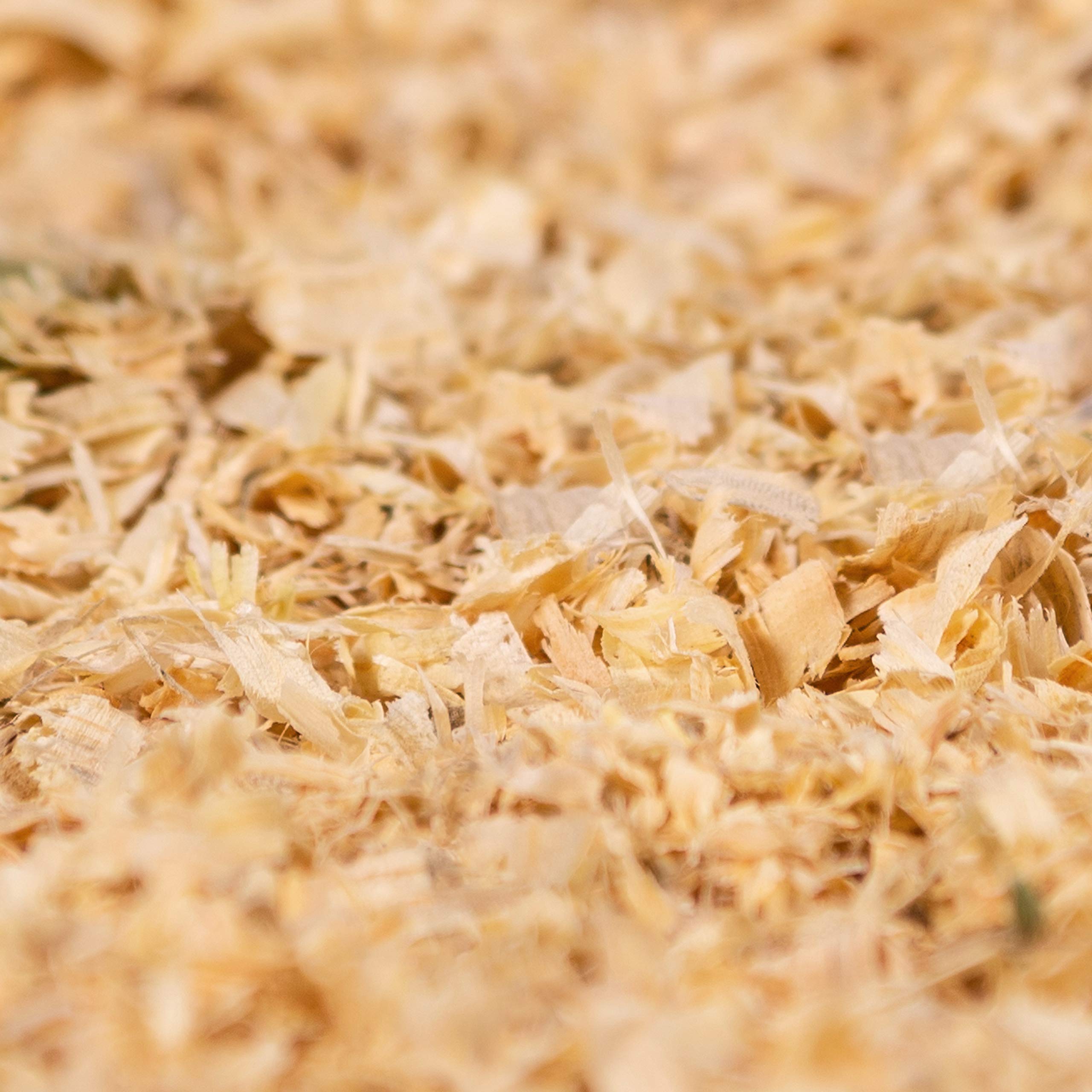 Premium Pine Small Pet Bedding - 141L (3.7 Cubic Feet) | Natural, Odor-Control Wood Shavings for Hamsters, Rabbits & Small Animals | Ideal for Cages, Hutches & Nesting Areas