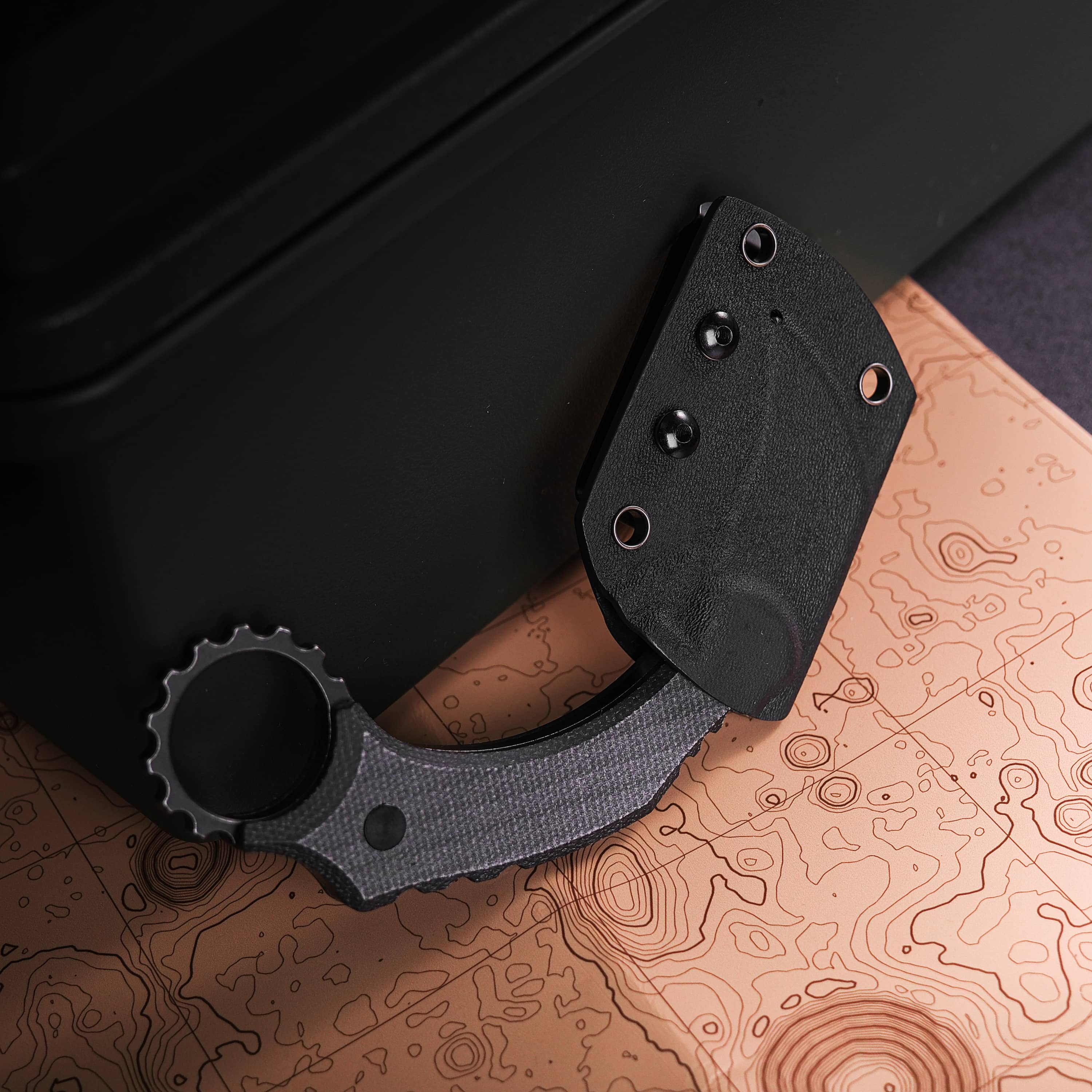 Dirty Girl Karambit Knife - 1.88