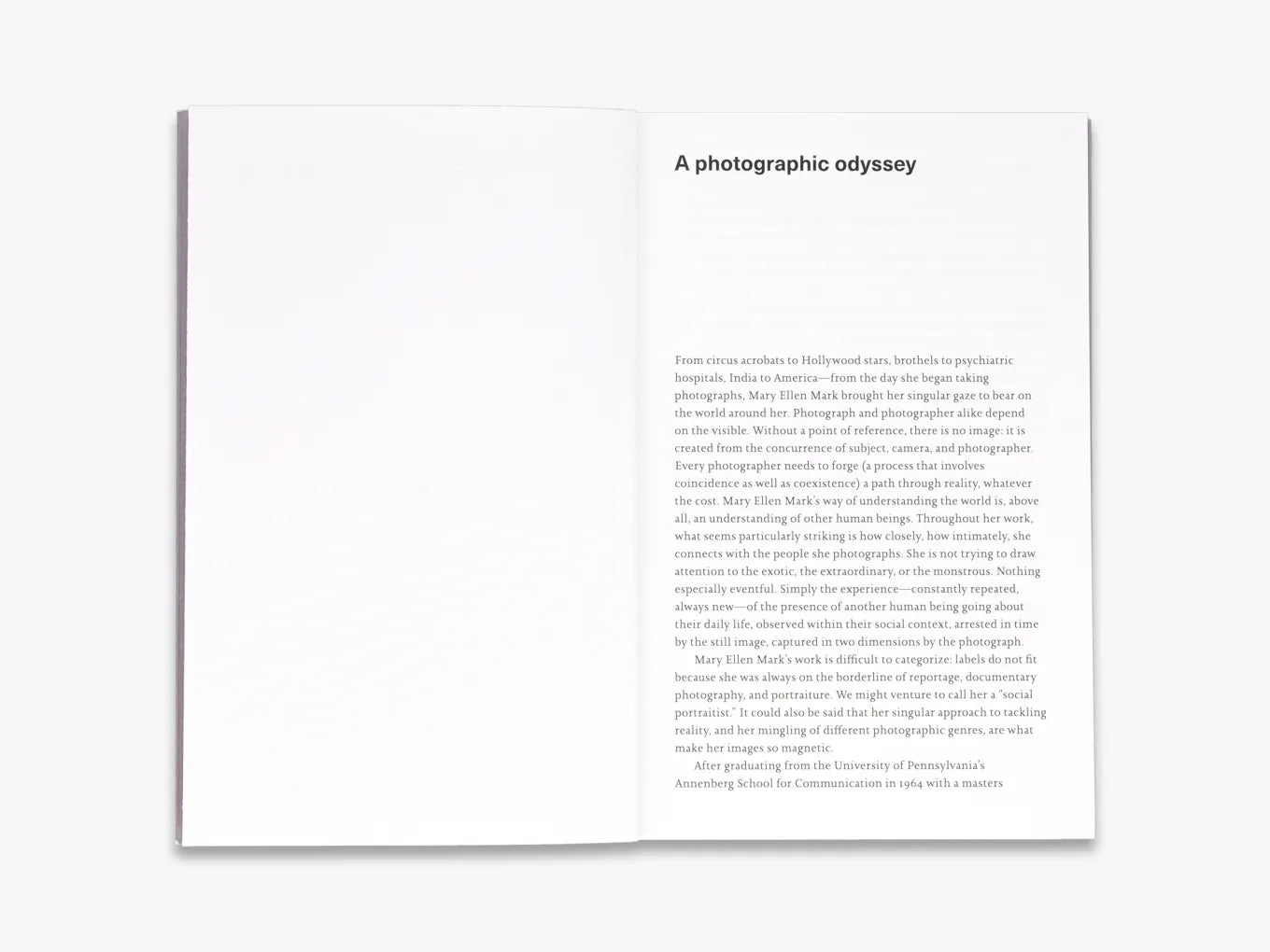 Mary Ellen Mark Photofile - Iconic Photography Book Collection for Art Lovers & Collectors | Perfect for Home Decor, Coffee Table Display & Gift Ideas