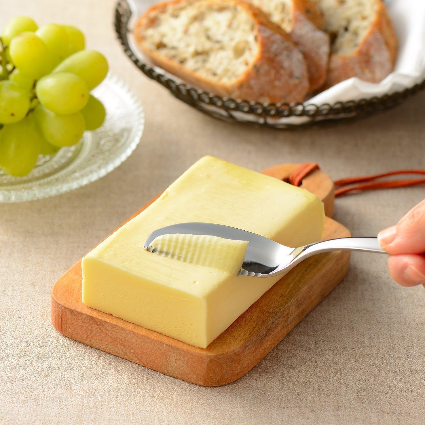 Japanese Butter Knife - Stainless Steel Spreader with Ergonomic Handle for Smooth Butter Application - Perfect for Breakfast, Baking & Gourmet Cooking