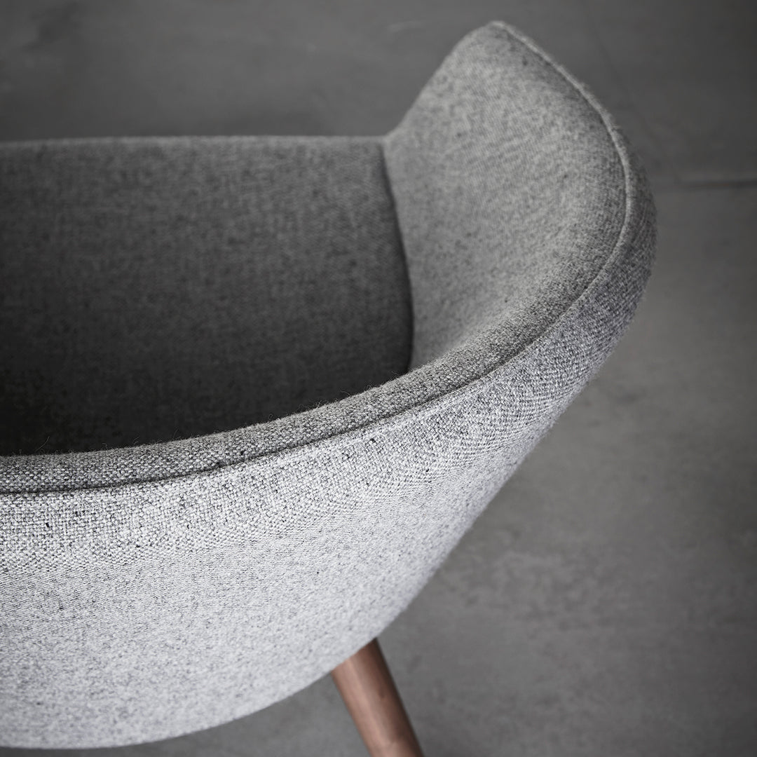 Comfortable Ditzel Lounge Chair - Upholstered Modern Accent Chair for Living Room, Bedroom & Office - Perfect for Relaxing and Reading