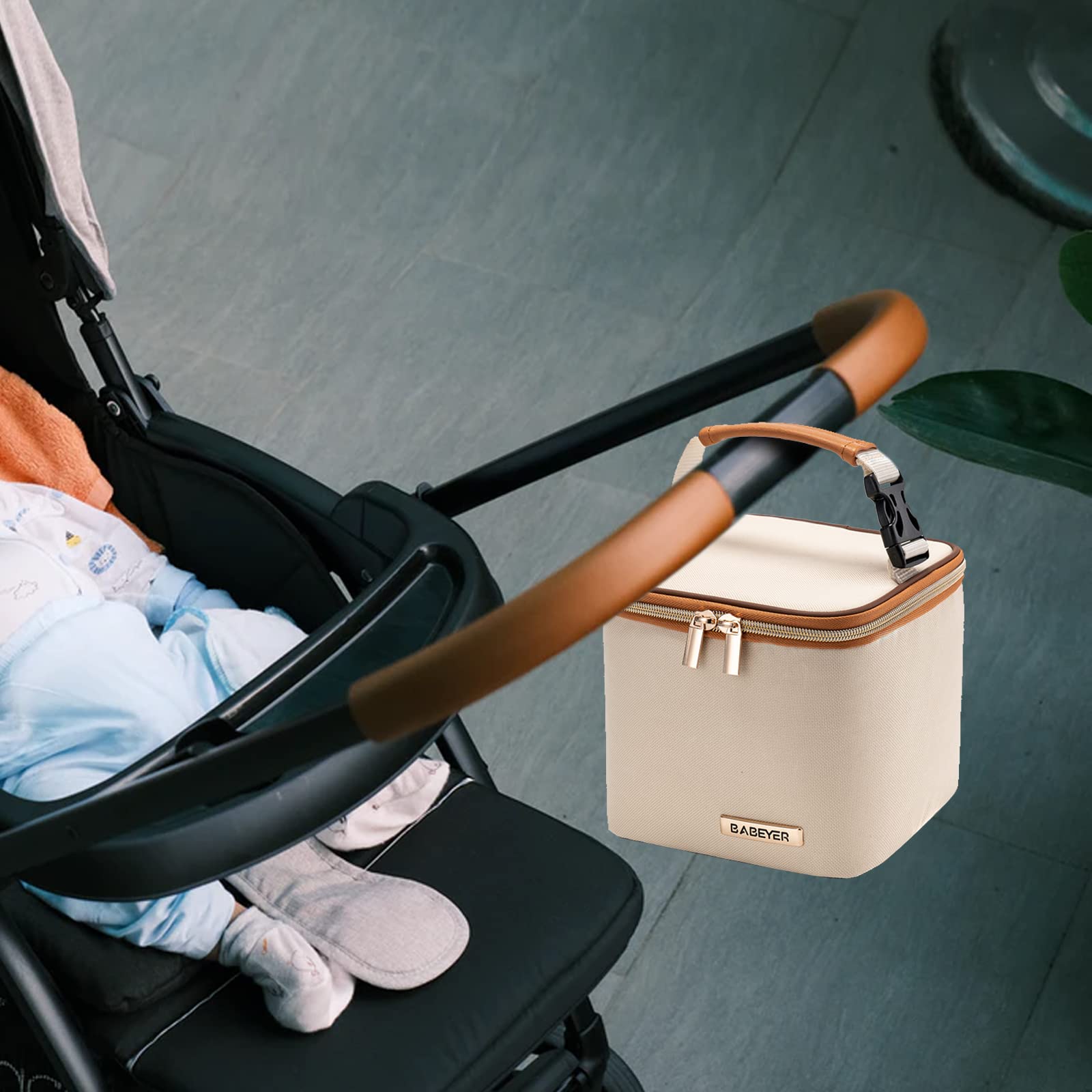 Insulated Breastmilk Cooler Bag with Ice Pack - Holds 4 Baby Bottles (Up to 5oz) - Perfect for Nursing Moms, Daycare & Travel - Portable Milk Storage Solution for Work, Park & Outdoor Activities