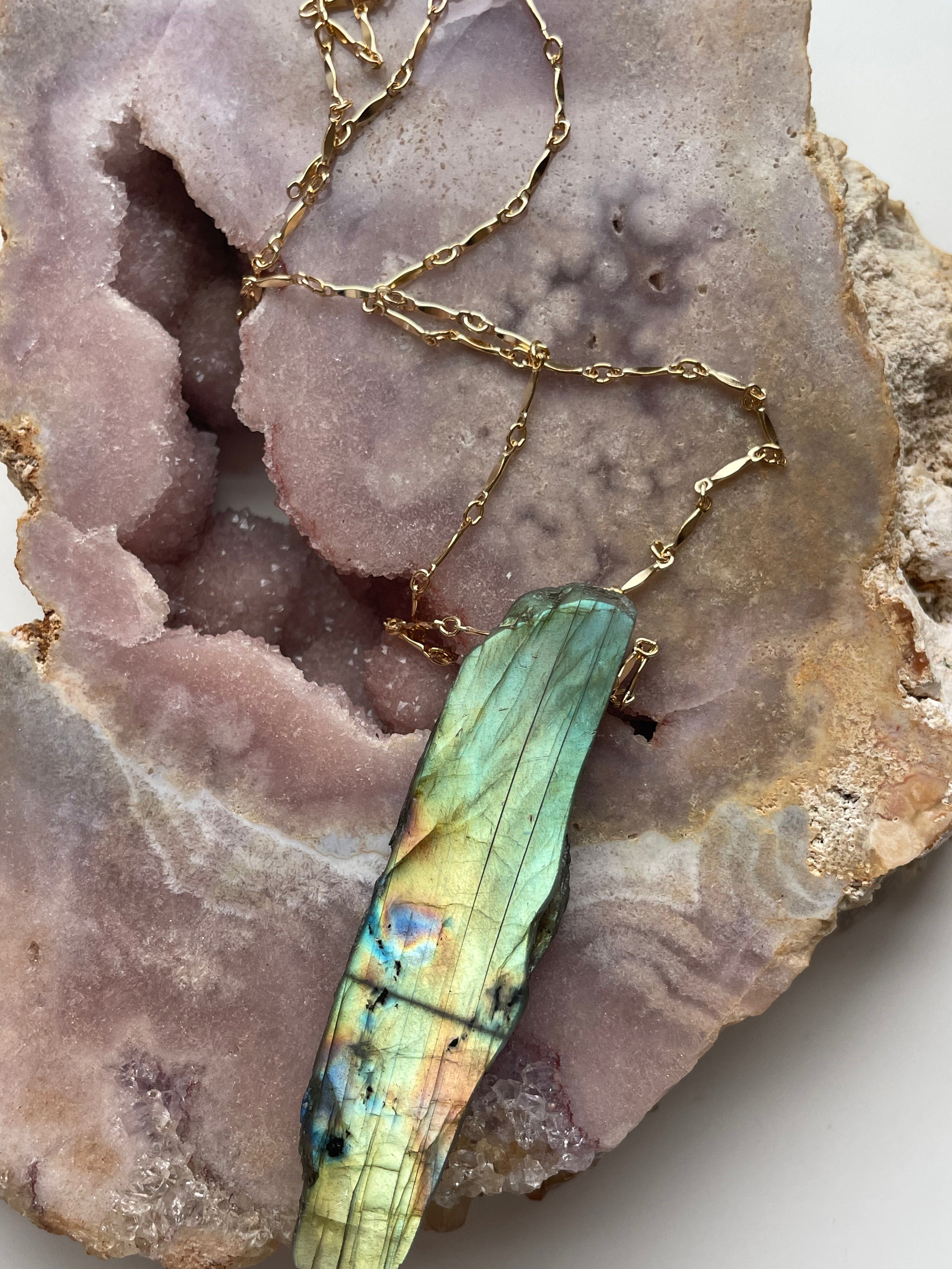 Stunning Large Labradorite Crystal Necklace – Handmade Statement Jewelry for Women – Perfect for Boho, Spiritual & Everyday Wear