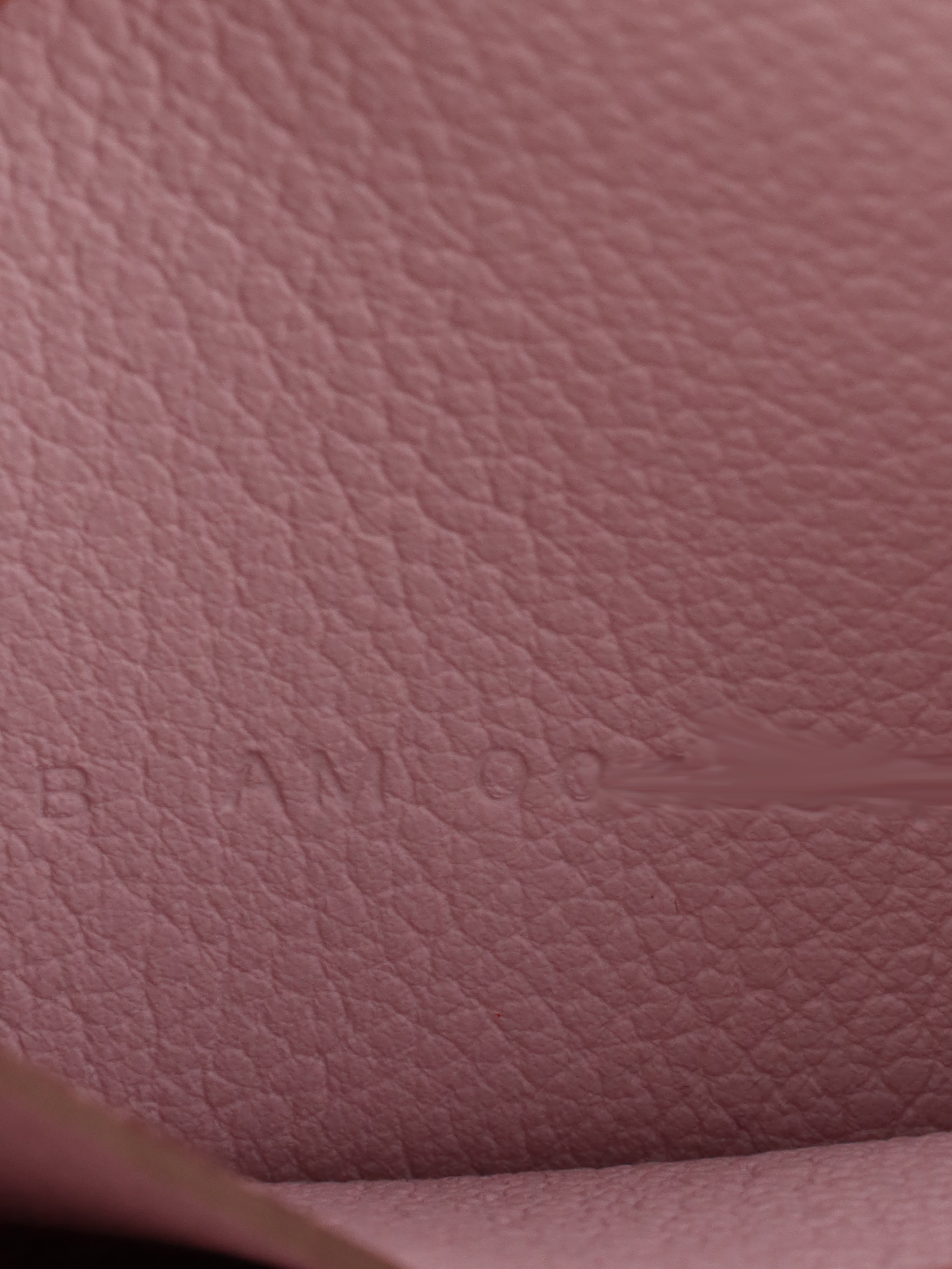 Hermes Roulis Slim Wallet in Mauve Pale - Luxury Leather Card Holder for Women | Perfect for Everyday Use, Travel & Special Occasions
