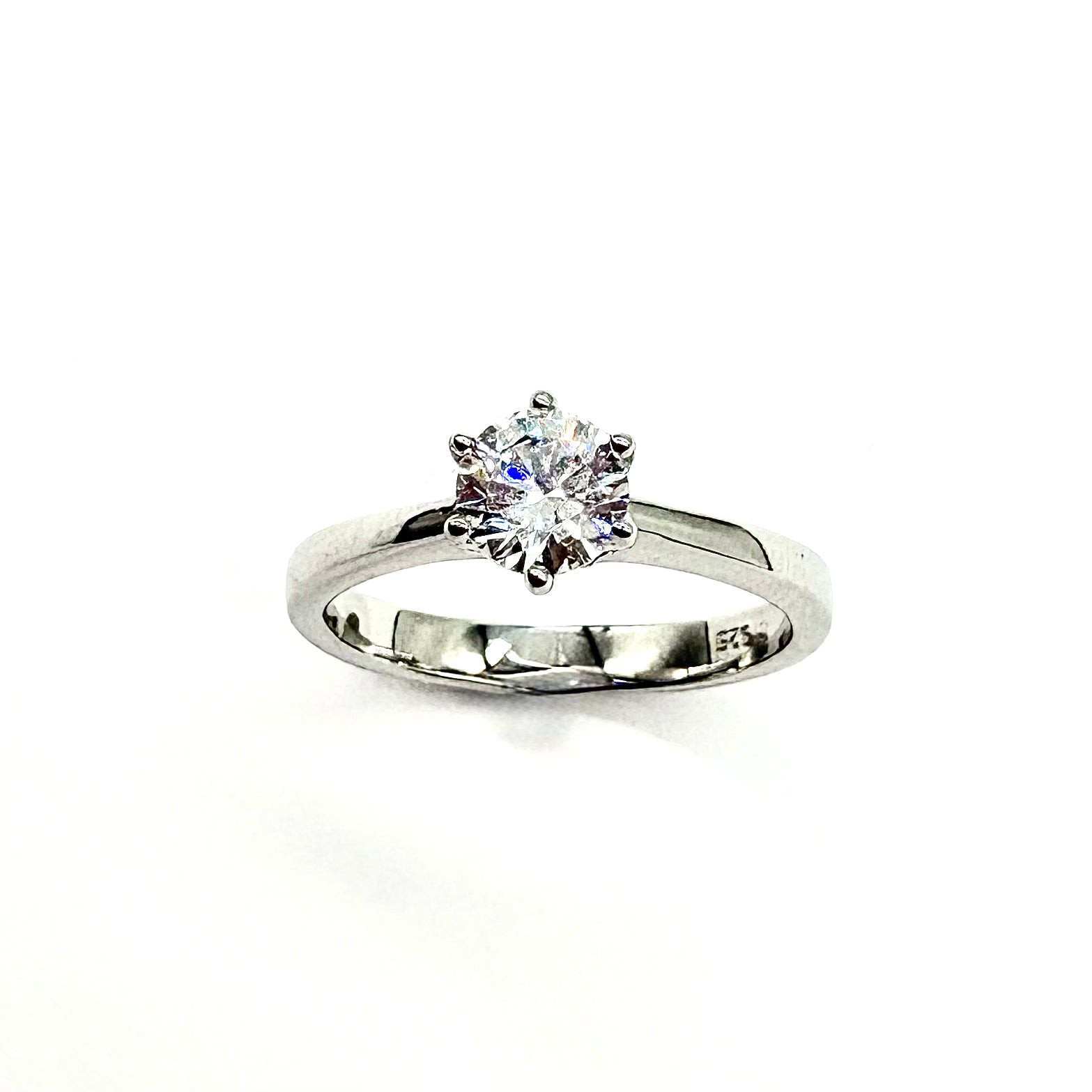 Sterling Silver CZ Round Solitaire 6 Prong Ring for Women - Elegant Cubic Zirconia Engagement Wedding Band - Perfect for Proposals, Anniversaries & Special Occasions