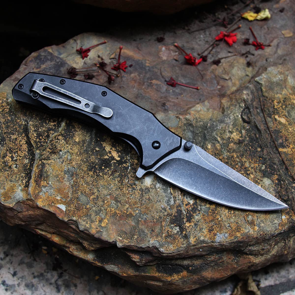 Foldable Karambit Claw Knife - Tactical Camping, Hunting & Survival Tool for Outdoor Adventures, Self-Defense & Emergency Preparedness