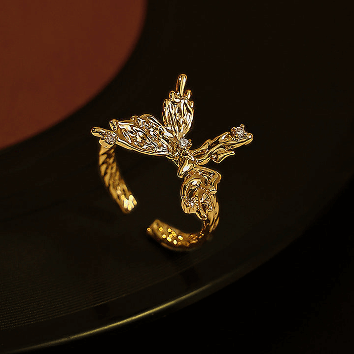 18K Gold Chunky Butterfly Cocktail Rings for Women - Elegant Statement Jewelry for Parties, Weddings & Special Occasions | QT2304