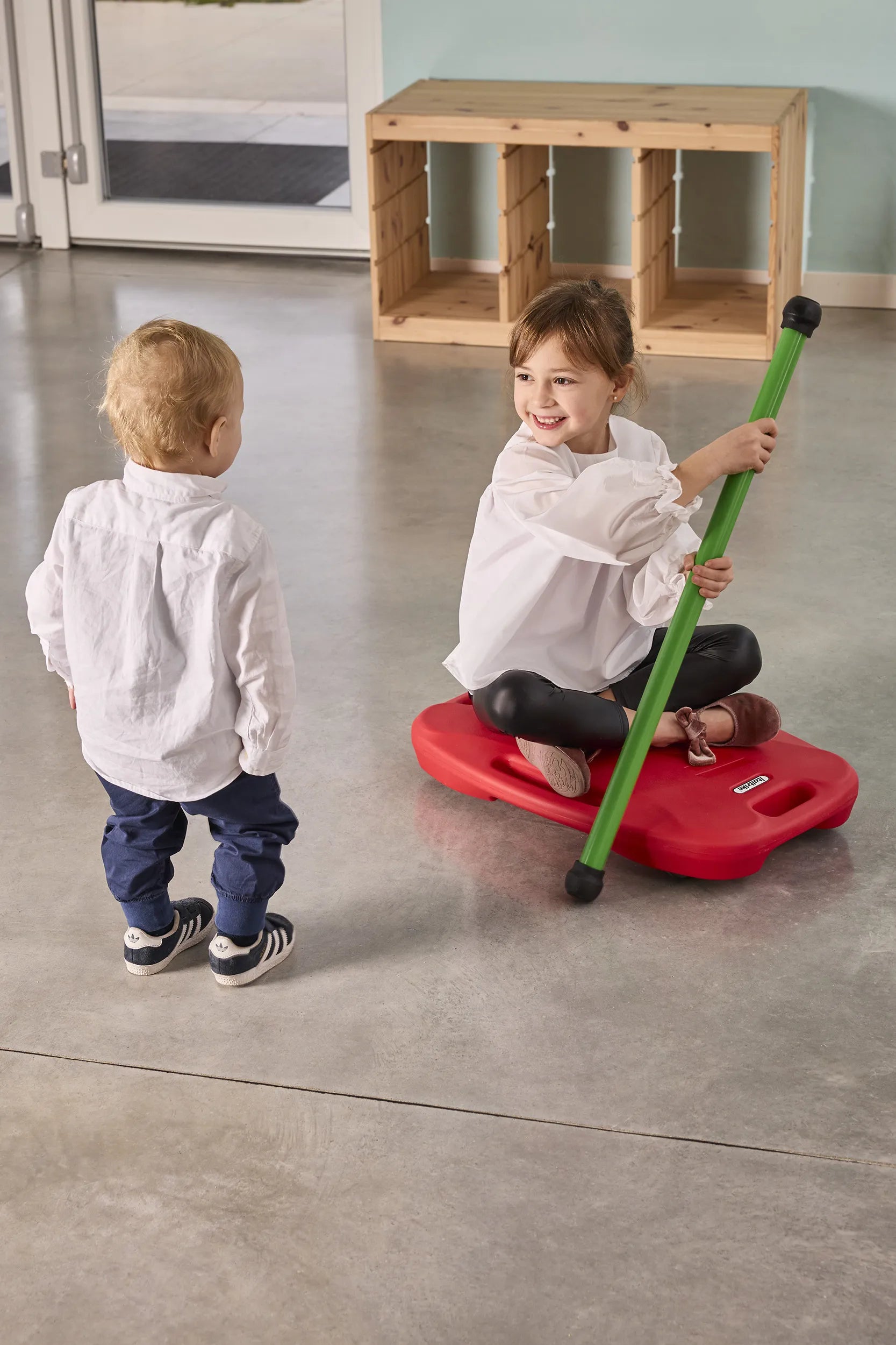 Italtrike Mini Eolo Board - Kids 3 Wheel Scooter for Ages 3-6 | Lightweight & Durable Toddler Push Scooter | Perfect for Outdoor Play, Park Rides & Backyard Fun