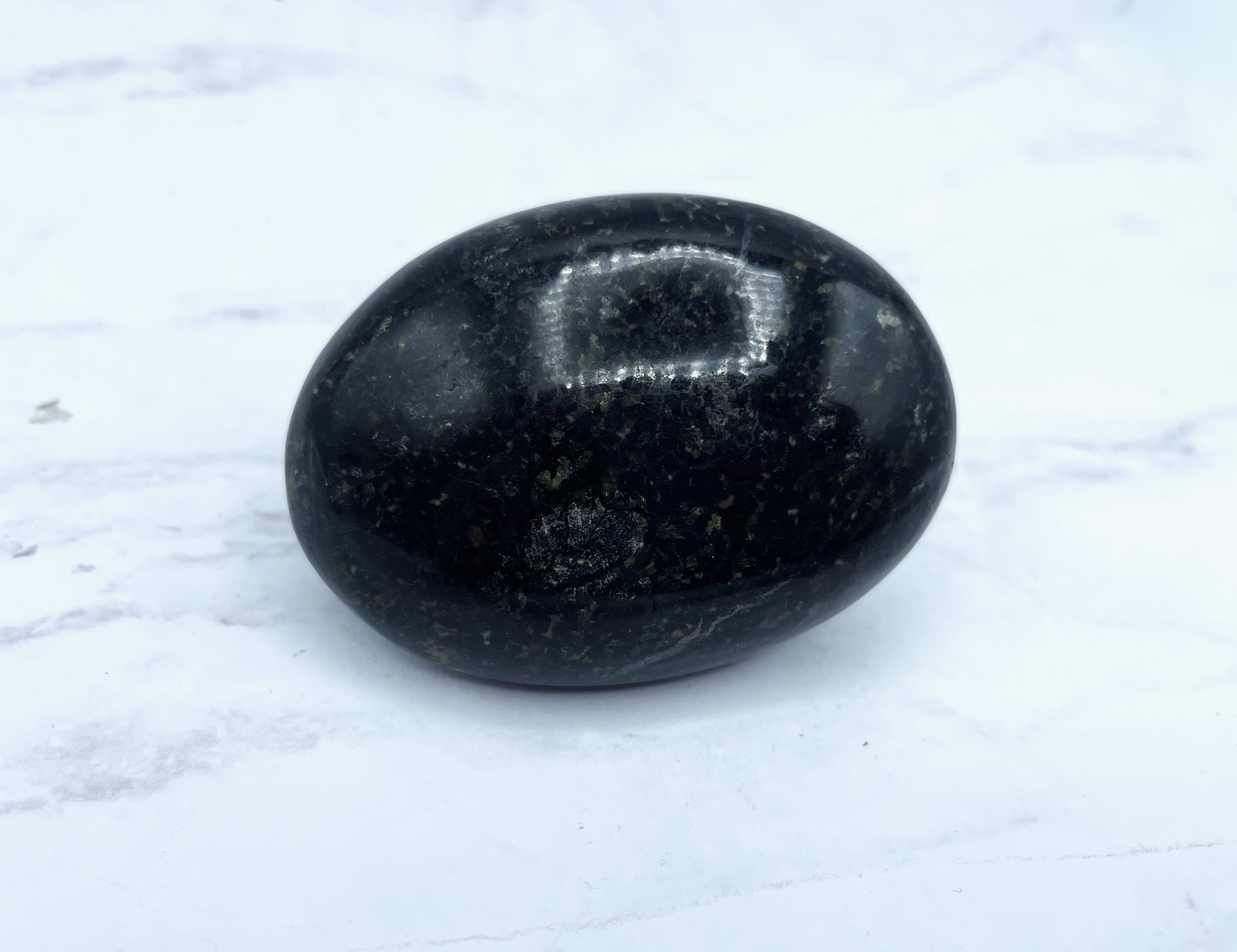 Coppernite Palm Stone - Natural Healing Crystal for Stress Relief & Meditation | Perfect for Yoga, Reiki & Mindfulness Practices