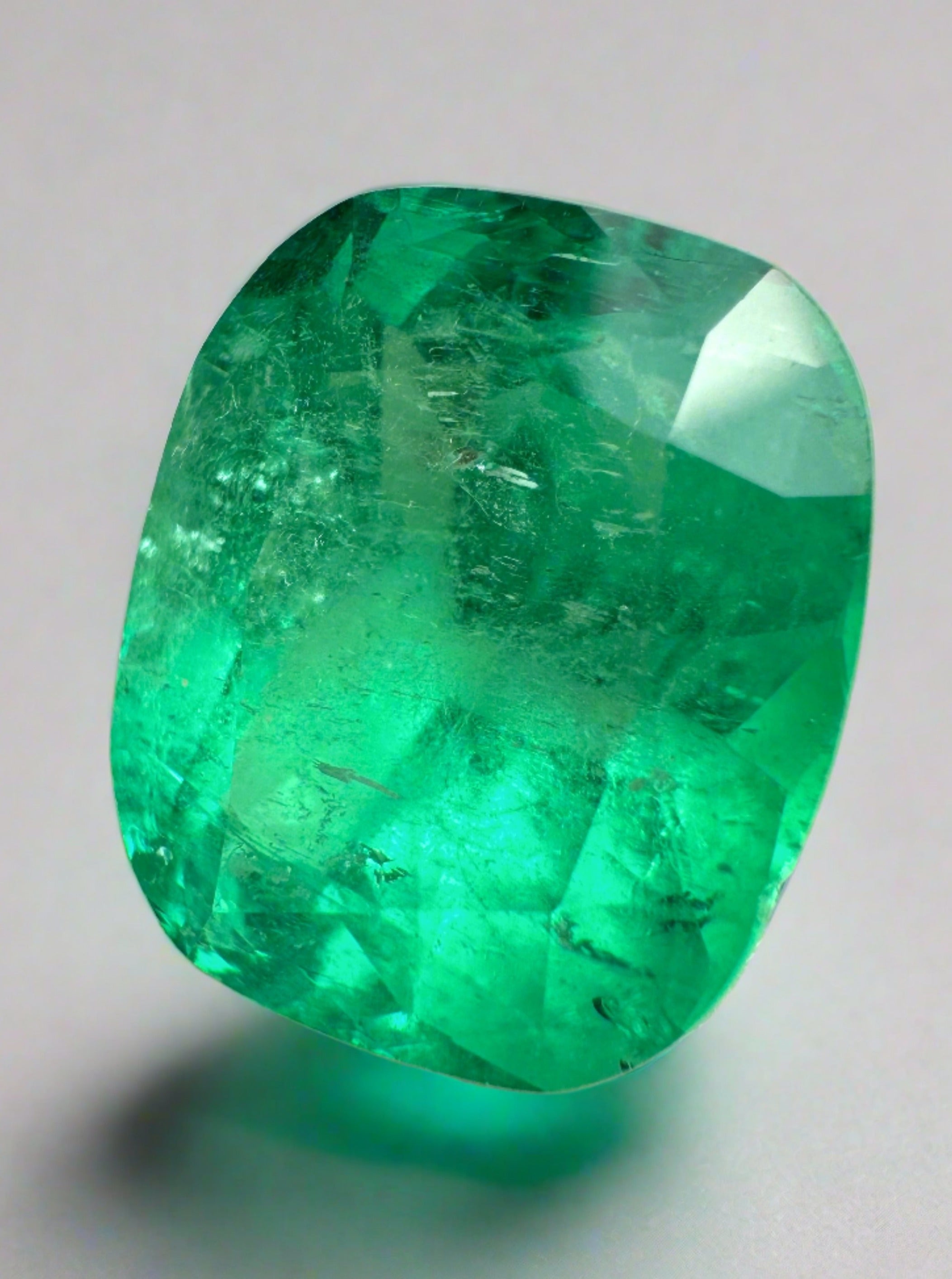 7.08 Carat 13x11mm Muzo Green Natural Colombian Loose Emerald Gemstone - Cushion Cut for Jewelry Making, Engagement Rings & Luxury Gifts