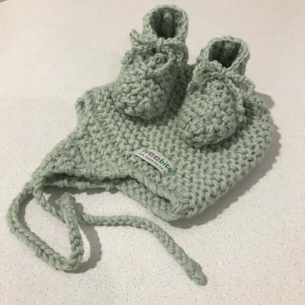 Adorable Baby Hat and Booties Set - Soft Knit Newborn Winter Accessories for Boys & Girls | Perfect for Photography, Gifts, and Outdoor Adventures
