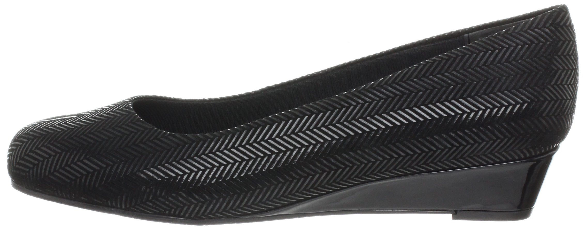 Trotters Lauren Women's Comfortable Loafers - Stylish & Lightweight Slip-On Shoes for Work, Travel & Everyday Wear