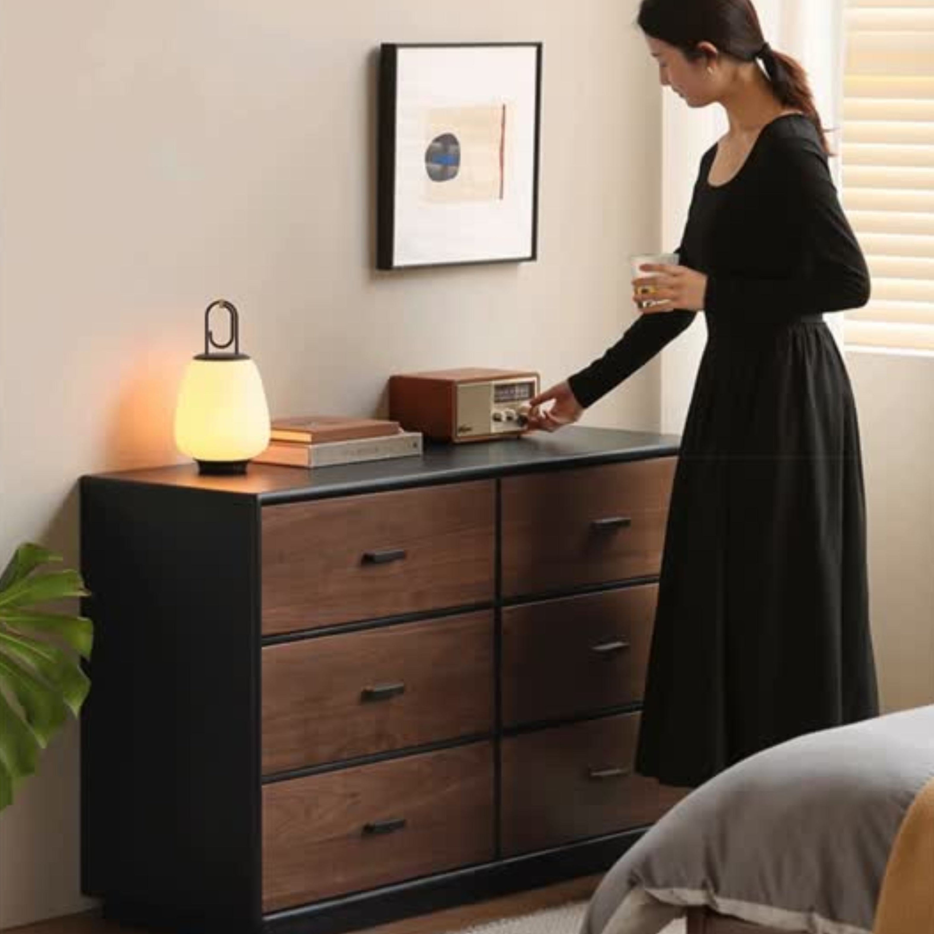 Solid Oak Wood Italian Light Luxury Chest of Drawers - Elegant Bedroom Dresser for Master Suite & Guest Room Storage
