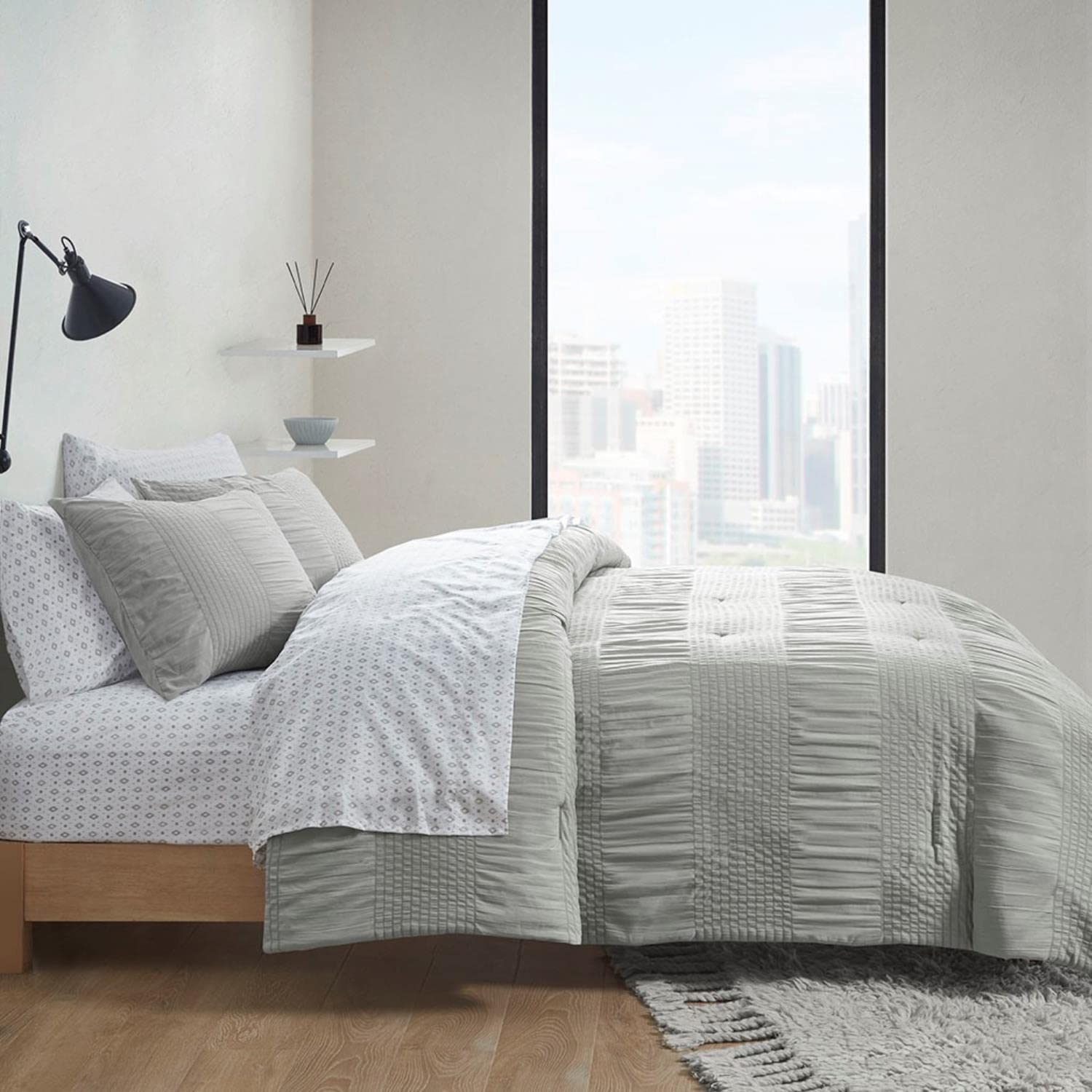 Madison Park Essentials Nimbus 7-Piece Comforter Set - Soft Polyester Bedding with Grey Finish for Queen/King Size Beds - Perfect for Modern Bedrooms & Guest Rooms